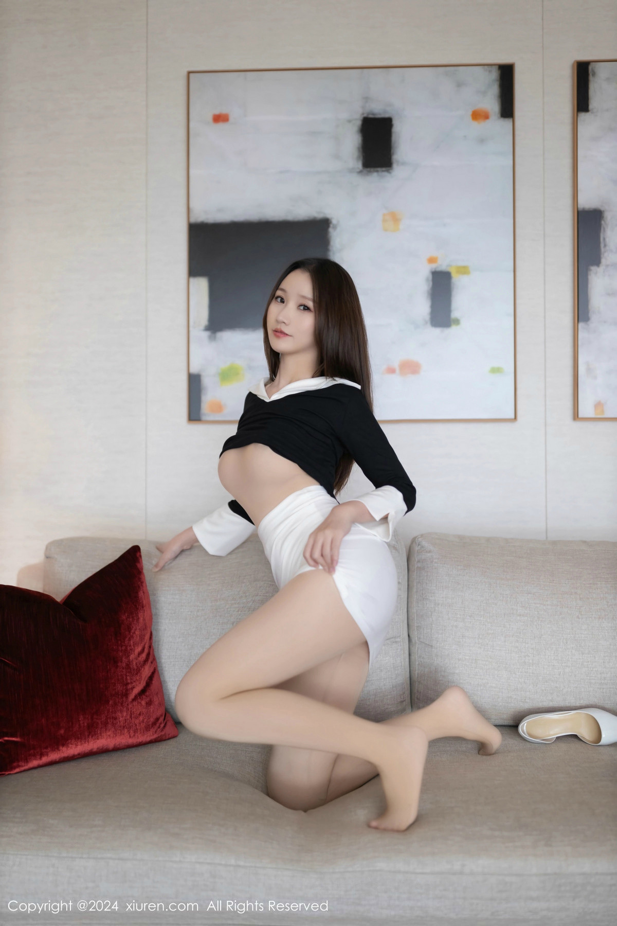 [XiuRen秀人网]第9587期杏子写真