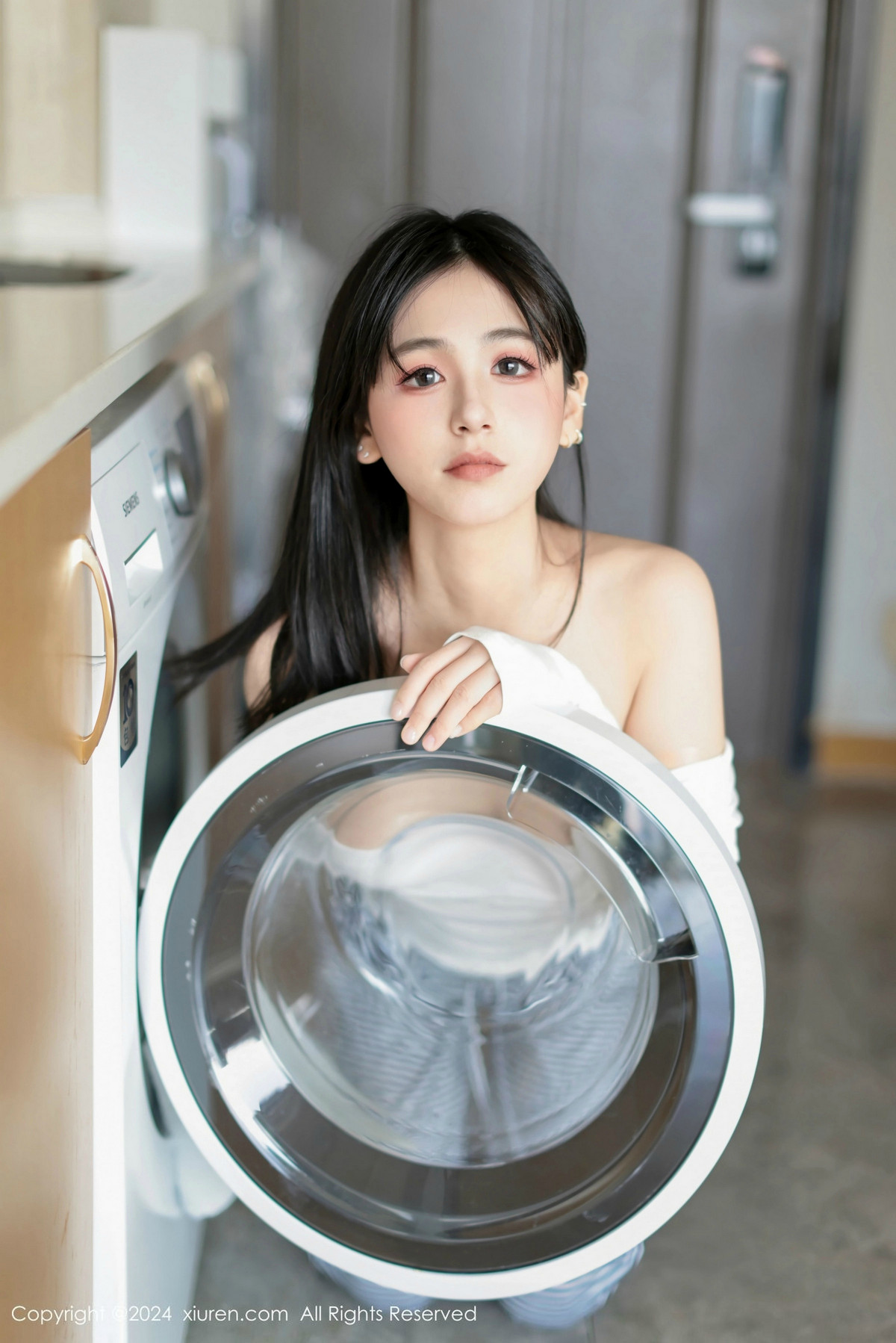 [XiuRen秀人网]第9605期奶芙乔乔写真