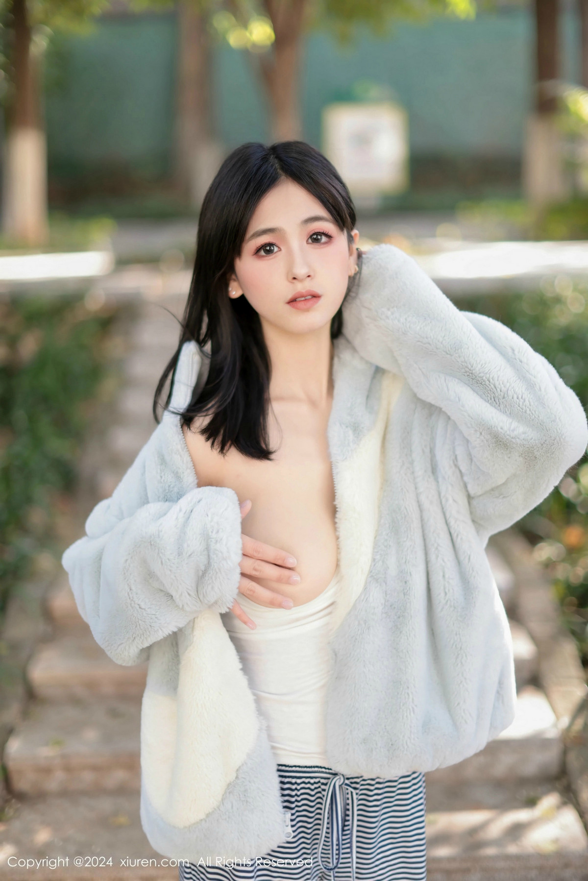 [XiuRen秀人网]第9605期奶芙乔乔写真