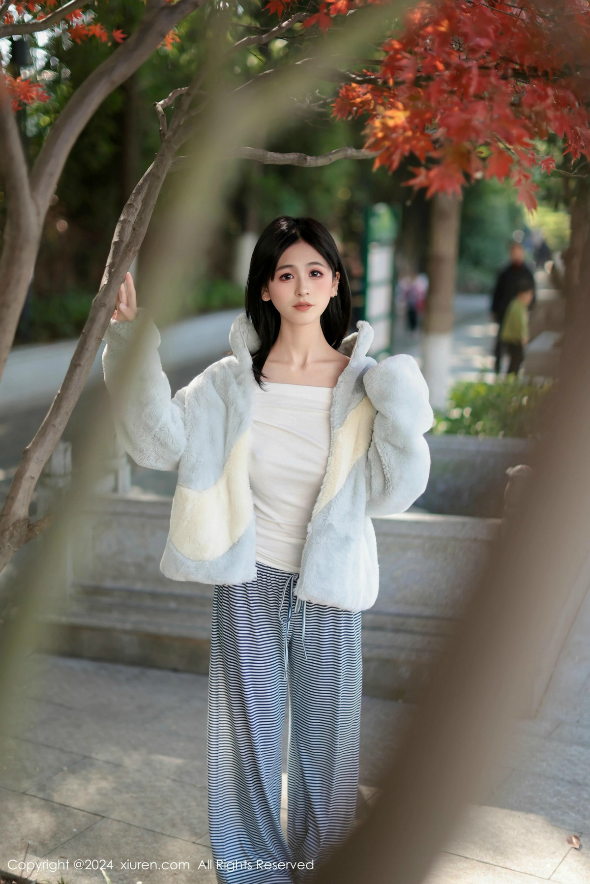 [XiuRen秀人网]第9605期奶芙乔乔写真