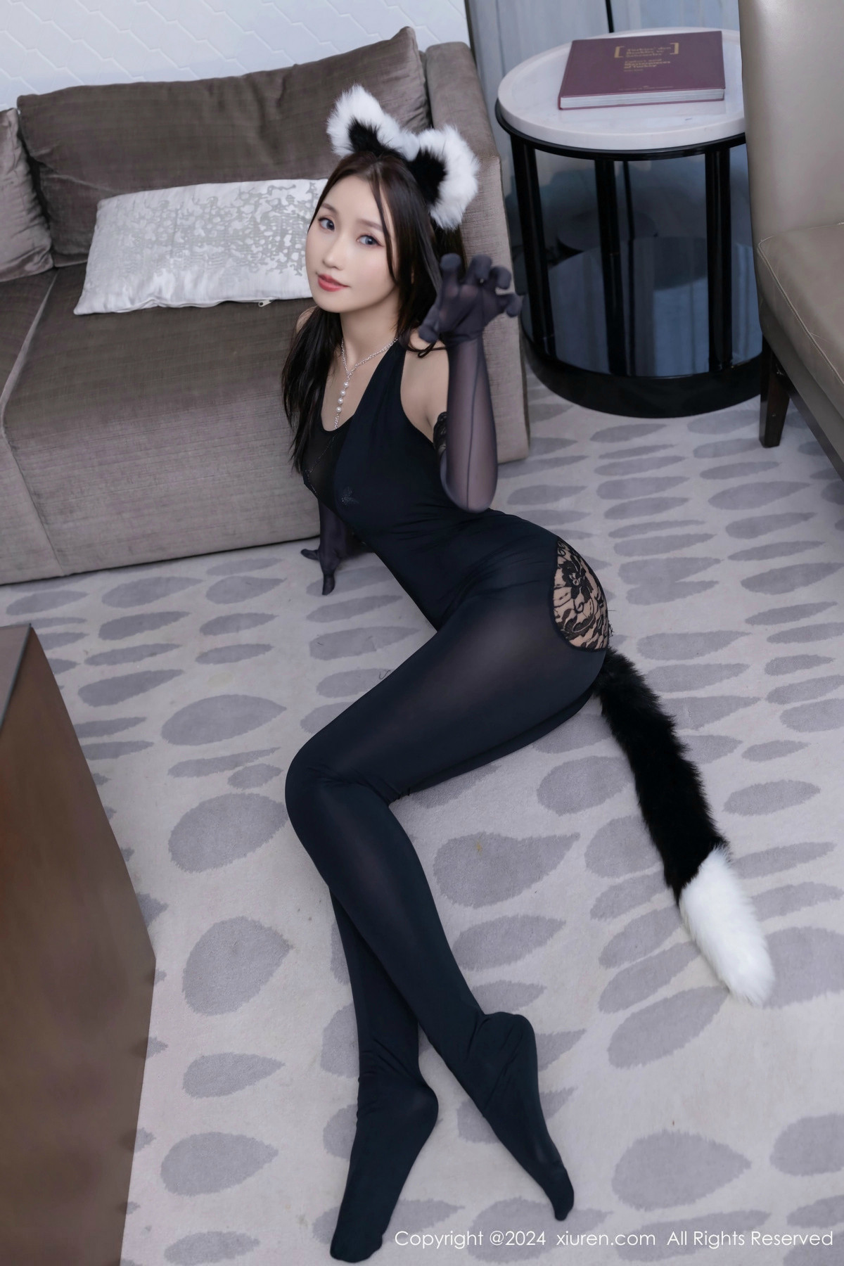 [XiuRen秀人网]第9617期杏子写真