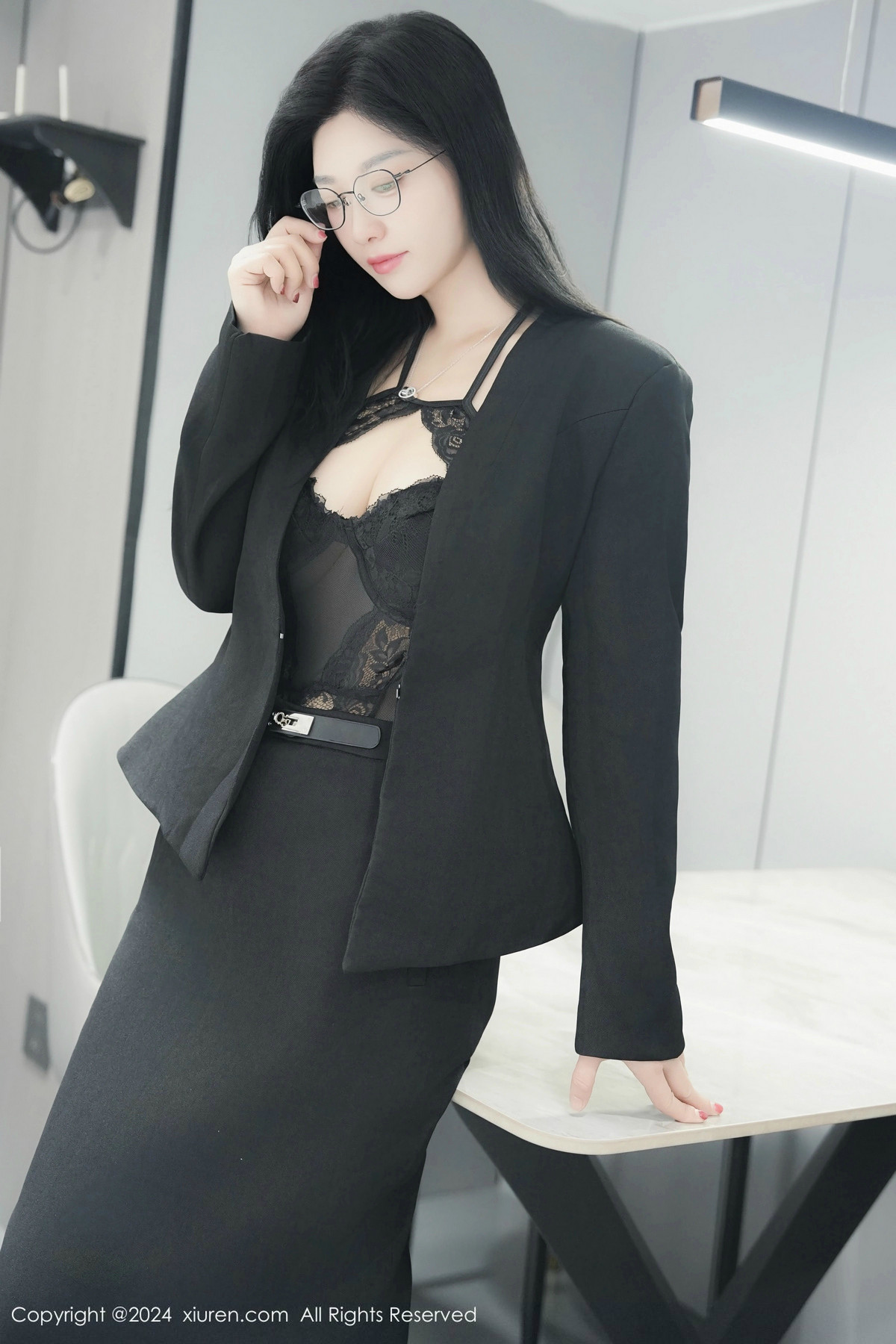 [XiuRen秀人网]第9639期雅茹老师写真