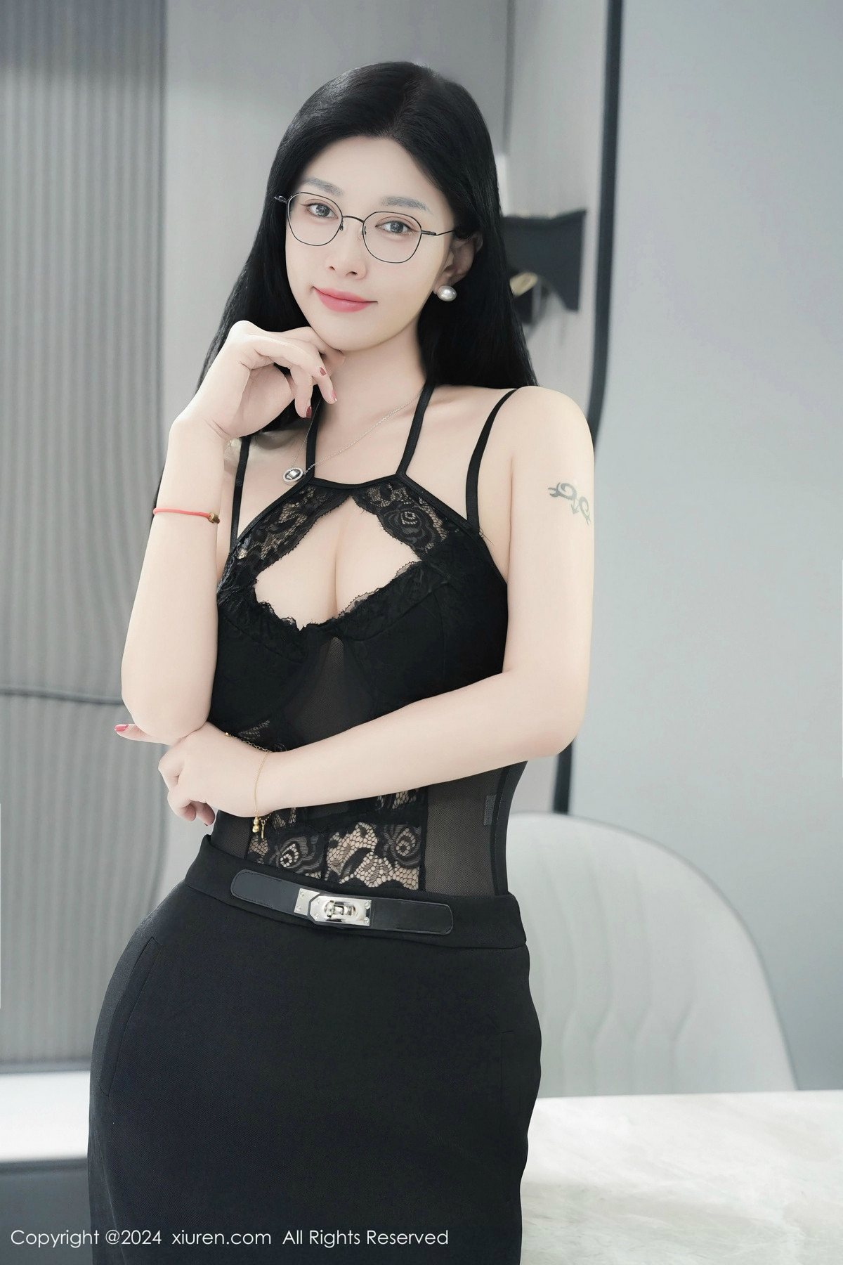 [XiuRen秀人网]第9639期雅茹老师写真