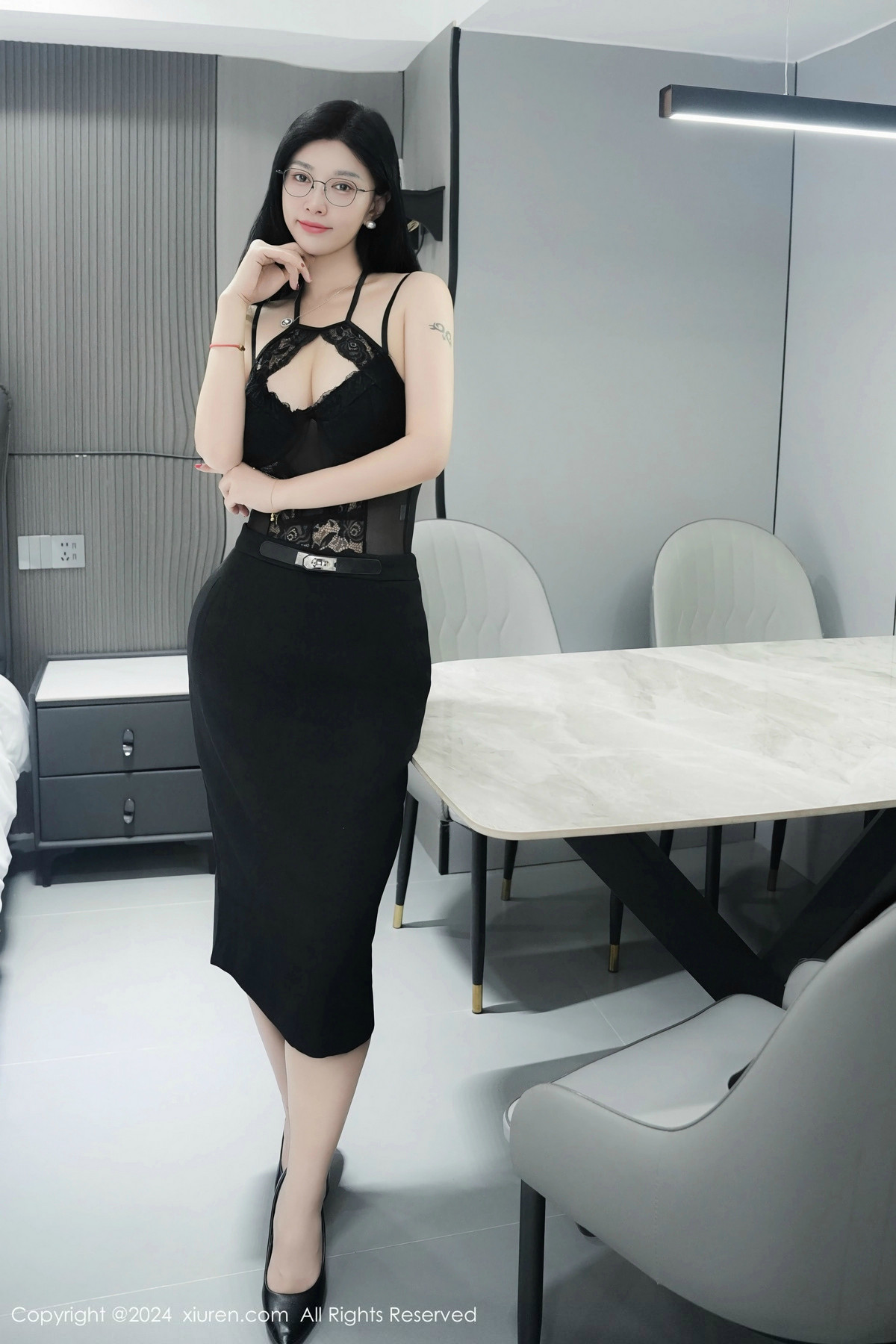 [XiuRen秀人网]第9639期雅茹老师写真