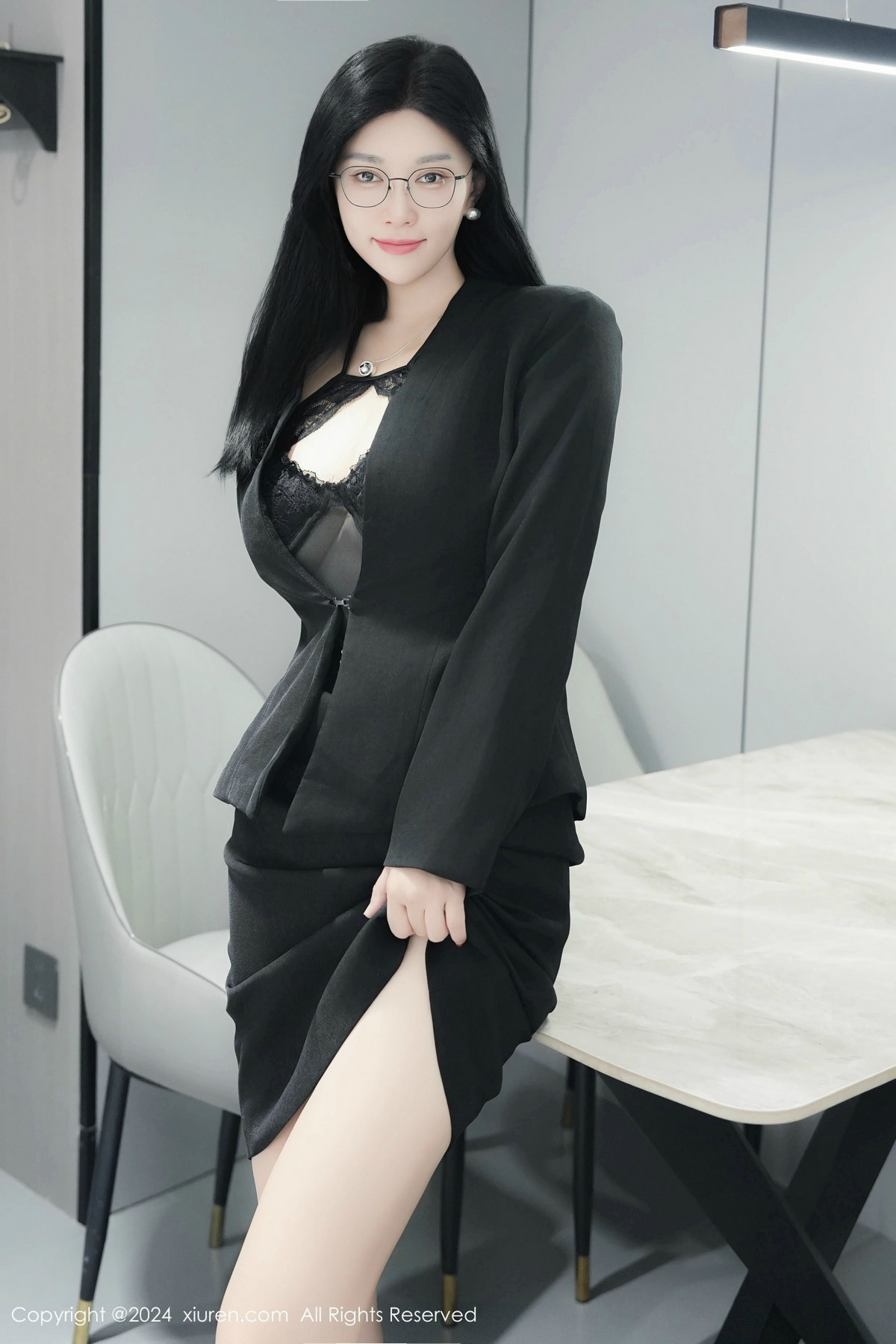 [XiuRen秀人网]第9639期雅茹老师写真