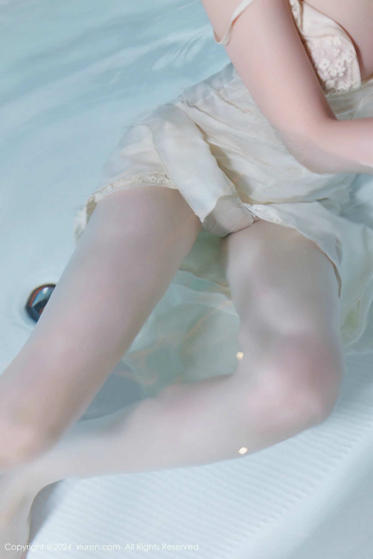 [XiuRen秀人网]第9643期梦心玥写真