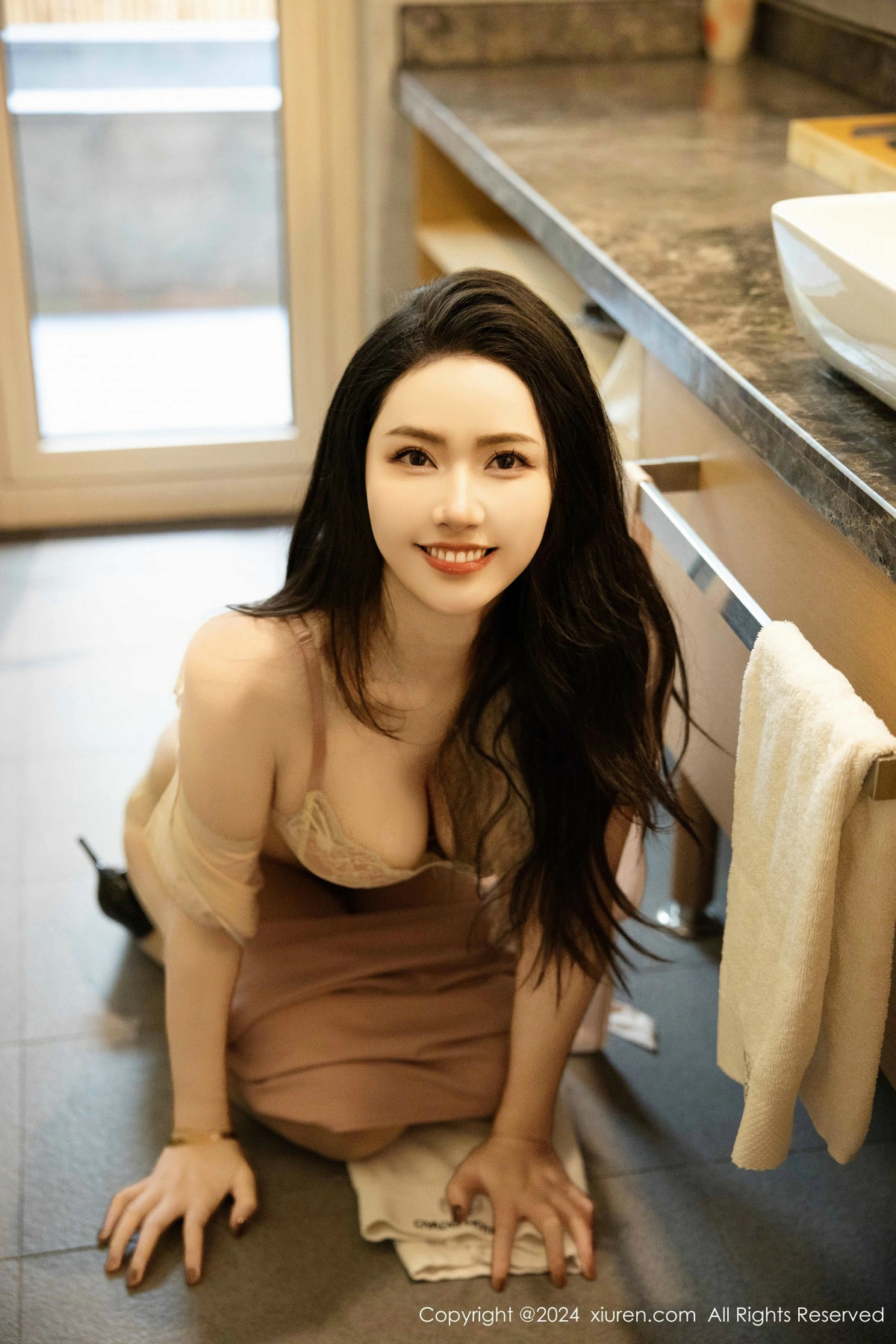 [XiuRen秀人网]第9646期方子萱写真