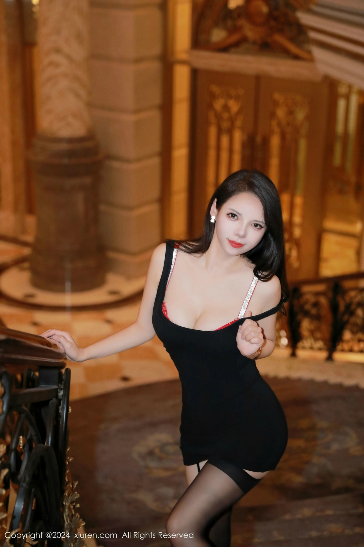 [XiuRen秀人网]第9655期大美妞儿写真