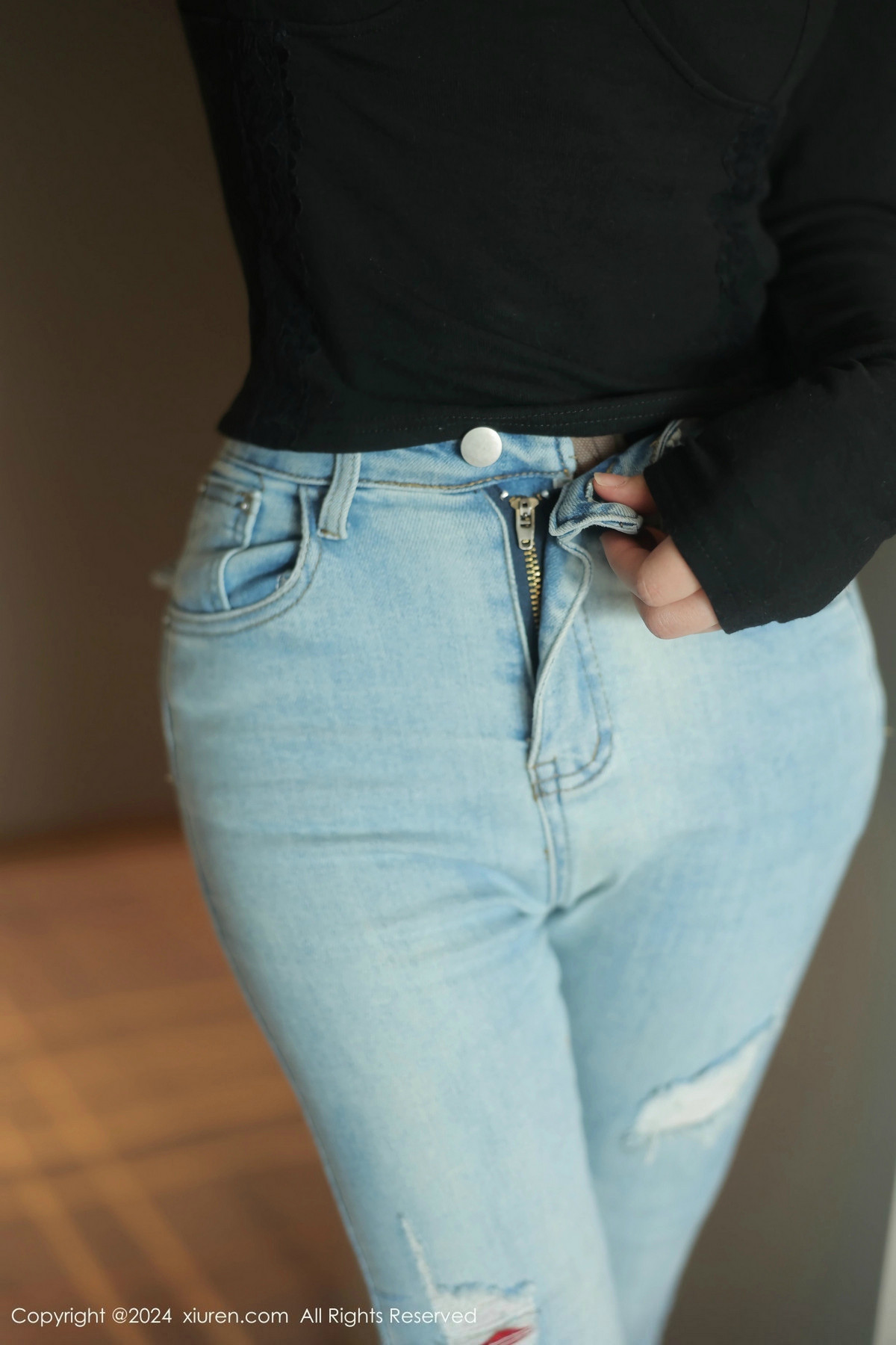 [XiuRen秀人网]第9666期爱酱里写真