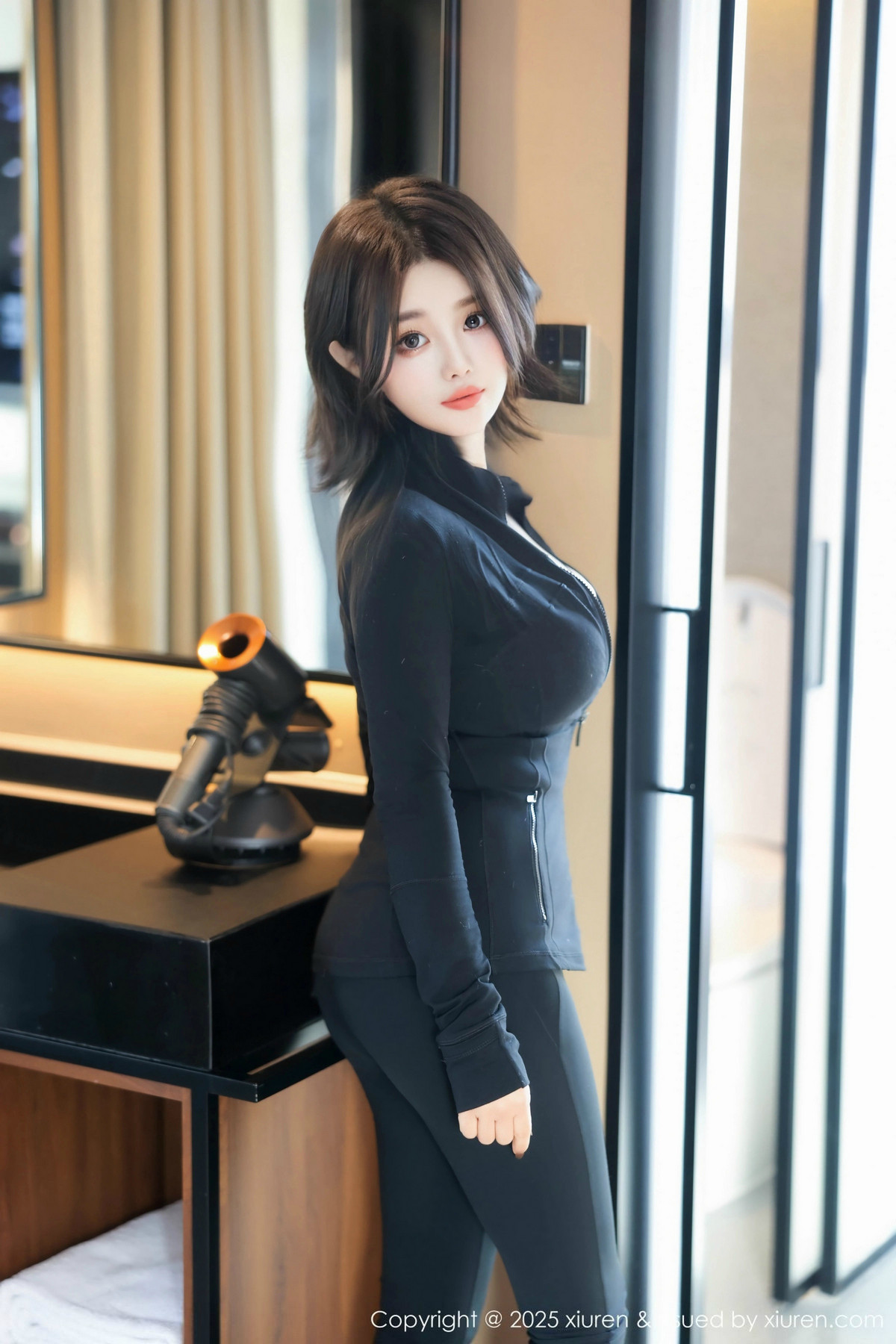 [XiuRen秀人网]第9694期Monica写真
