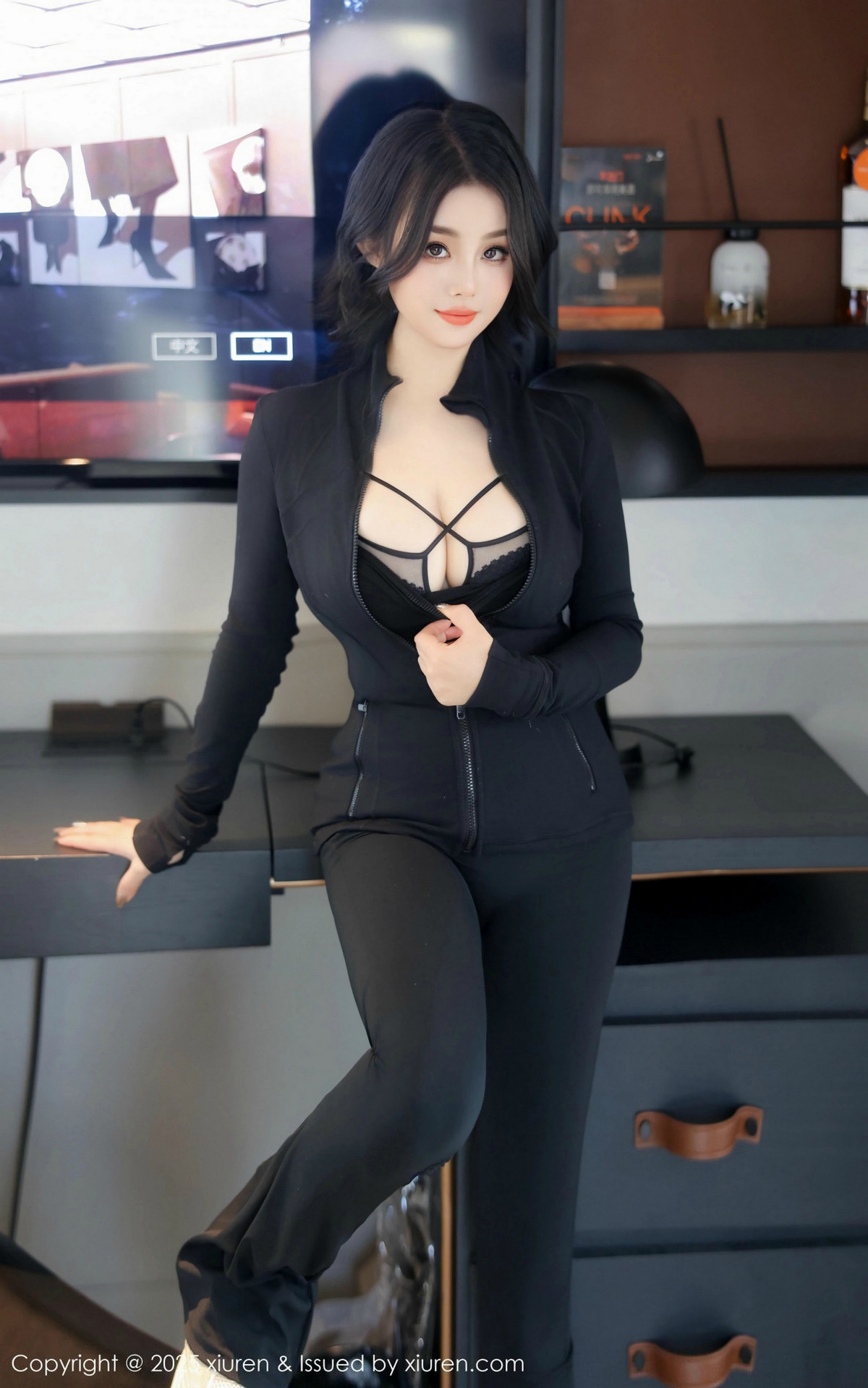 [XiuRen秀人网]第9694期Monica写真