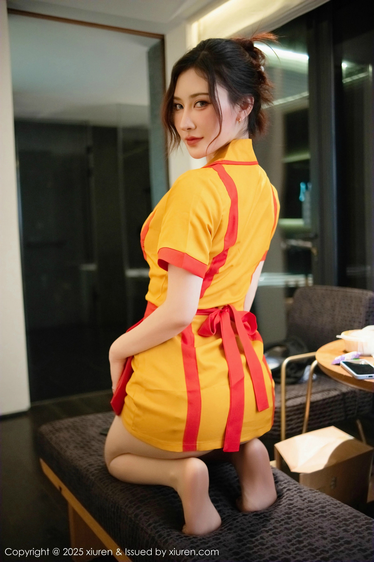 [XiuRen秀人网]第9695期蕾蕾醒了没写真