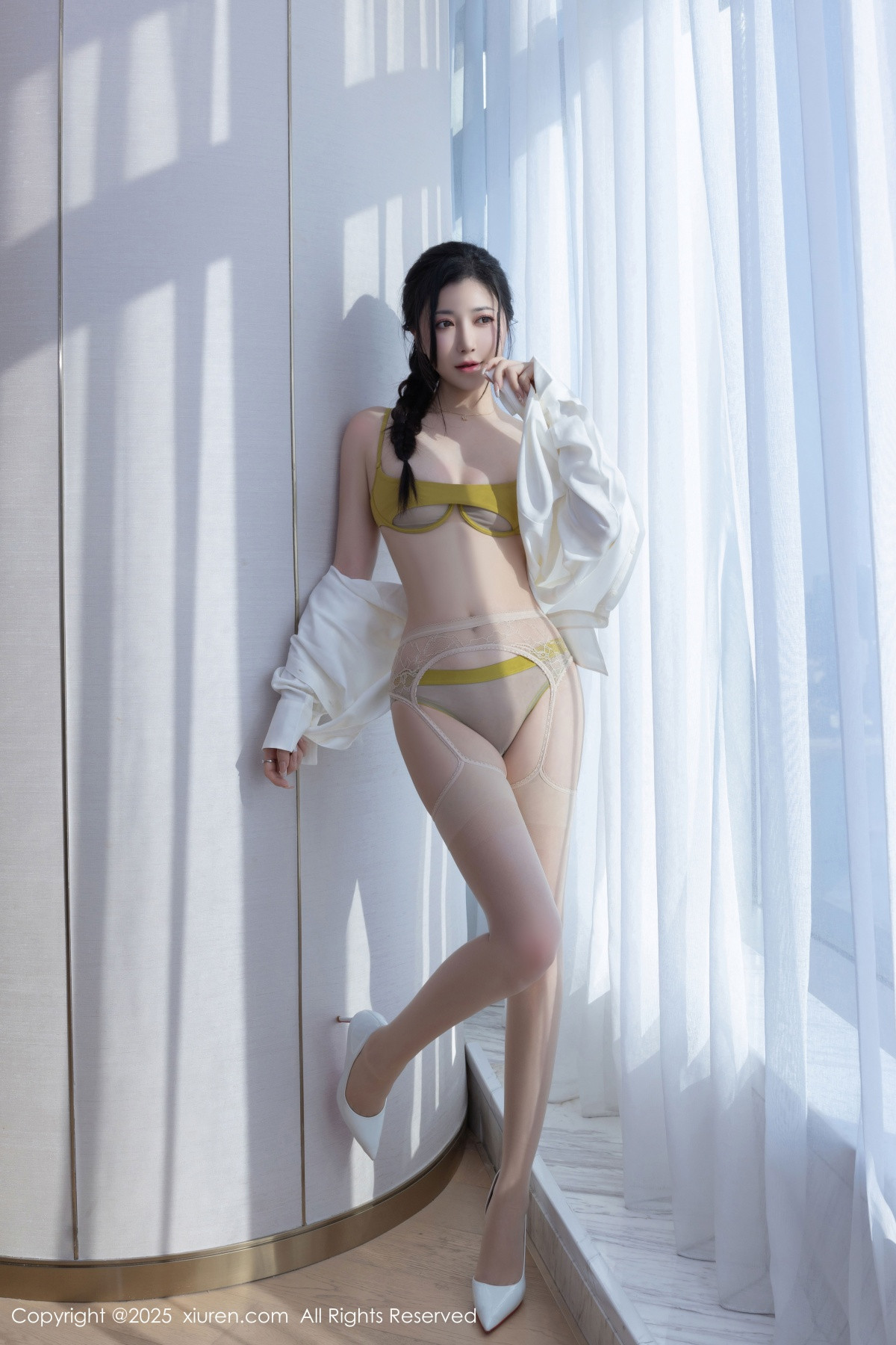 [XiuRen秀人网]第9709期鱼子酱写真