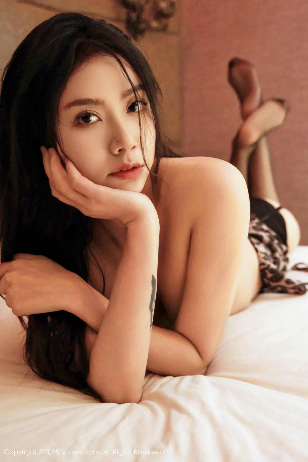 [XiuRen秀人网]第9721期方子萱写真