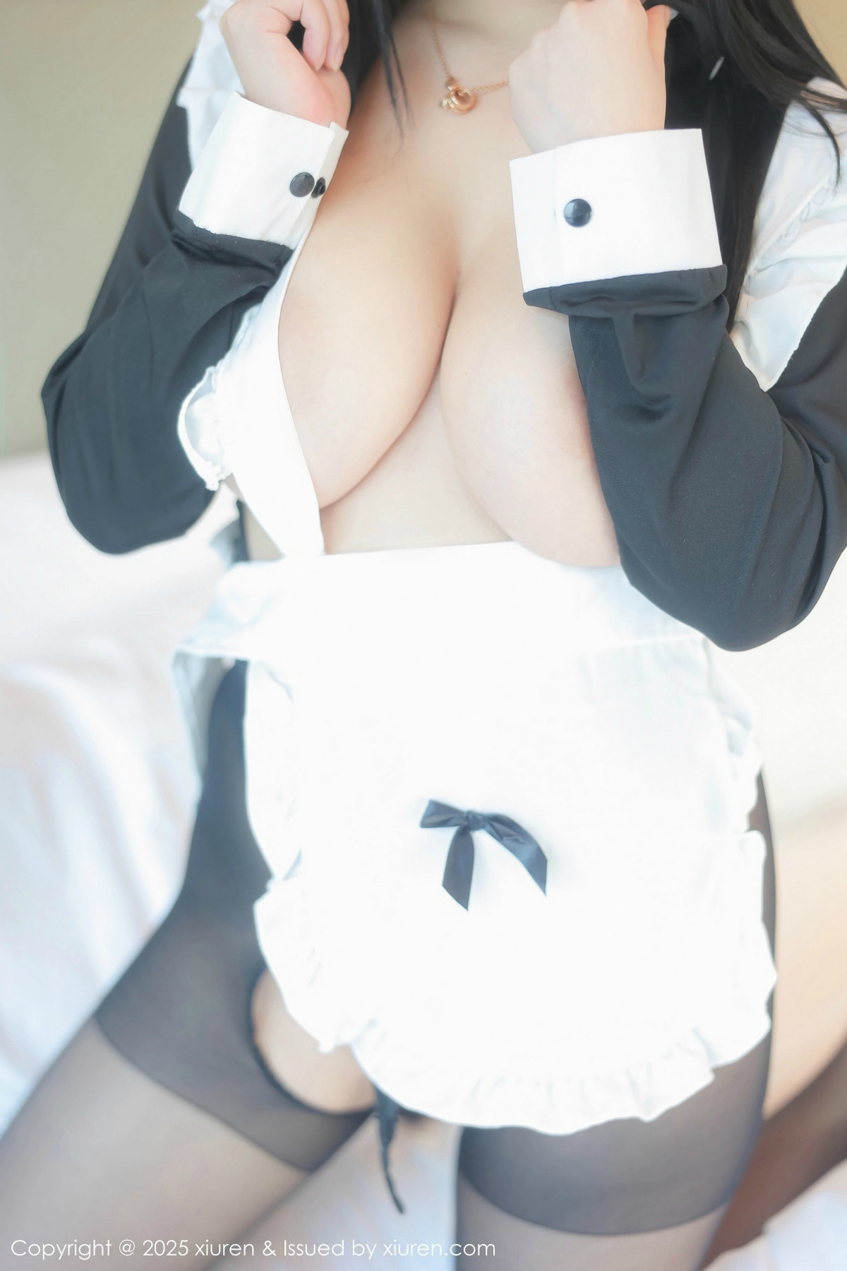 [XiuRen秀人网]第9724期可可芝写真