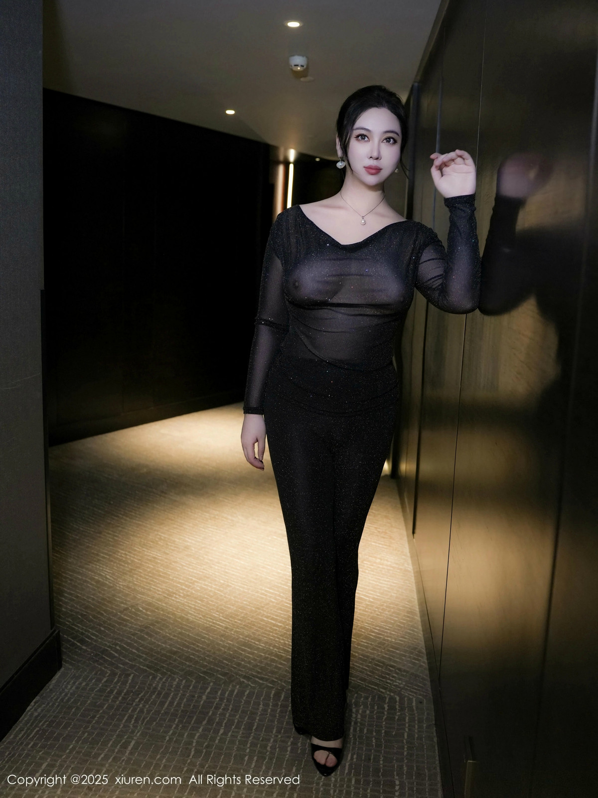 [XiuRen秀人网]第9725期风景尤美写真