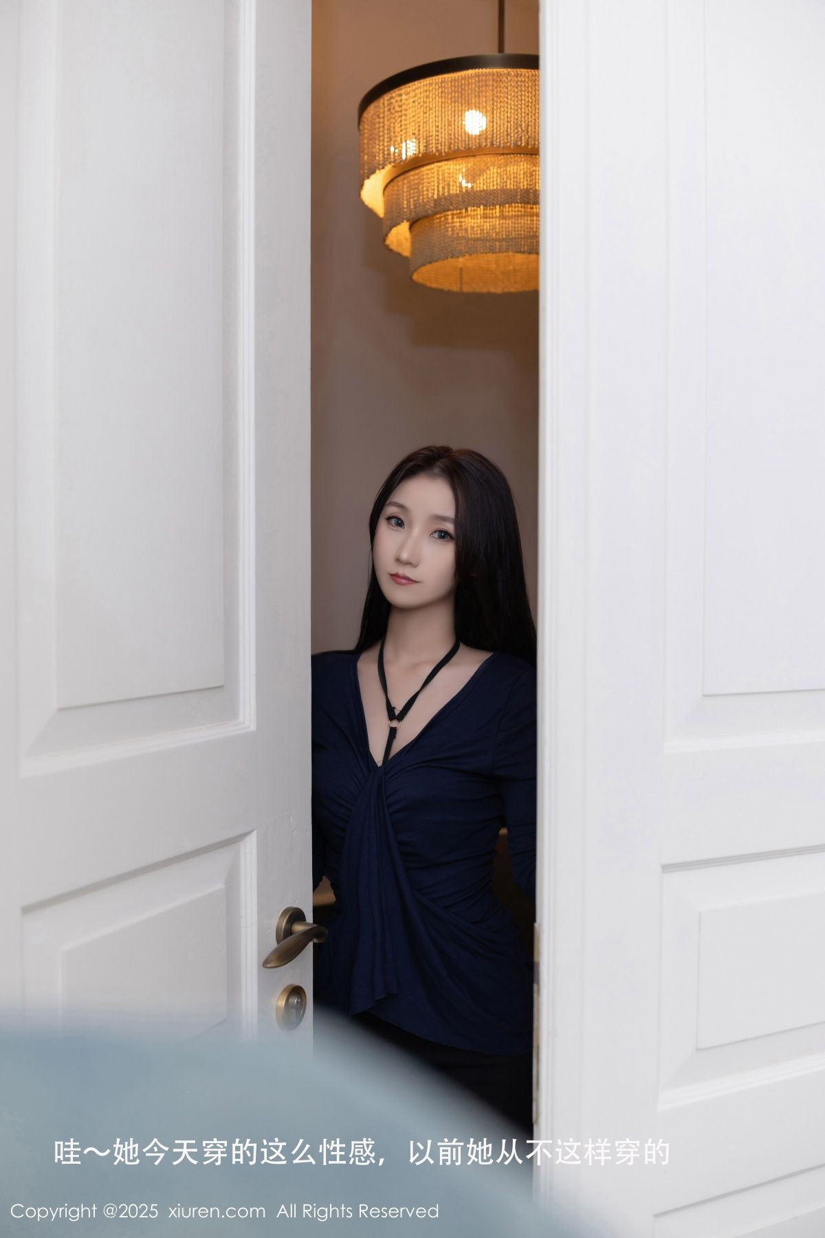 [XiuRen秀人网]第9729期杏子写真