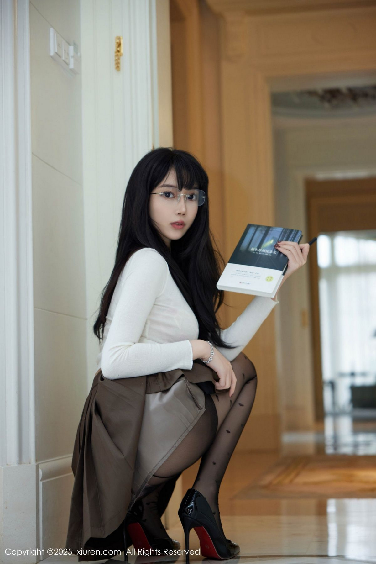 [XiuRen秀人网]第9737期玥儿玥写真