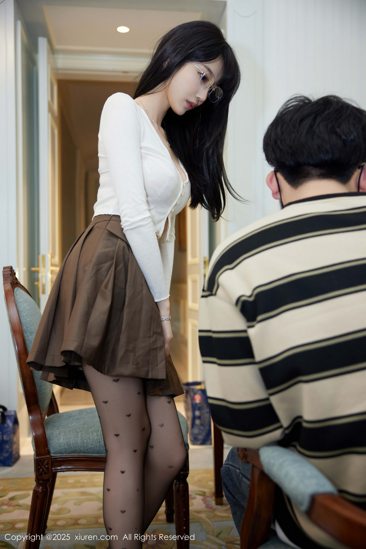 [XiuRen秀人网]第9737期玥儿玥写真