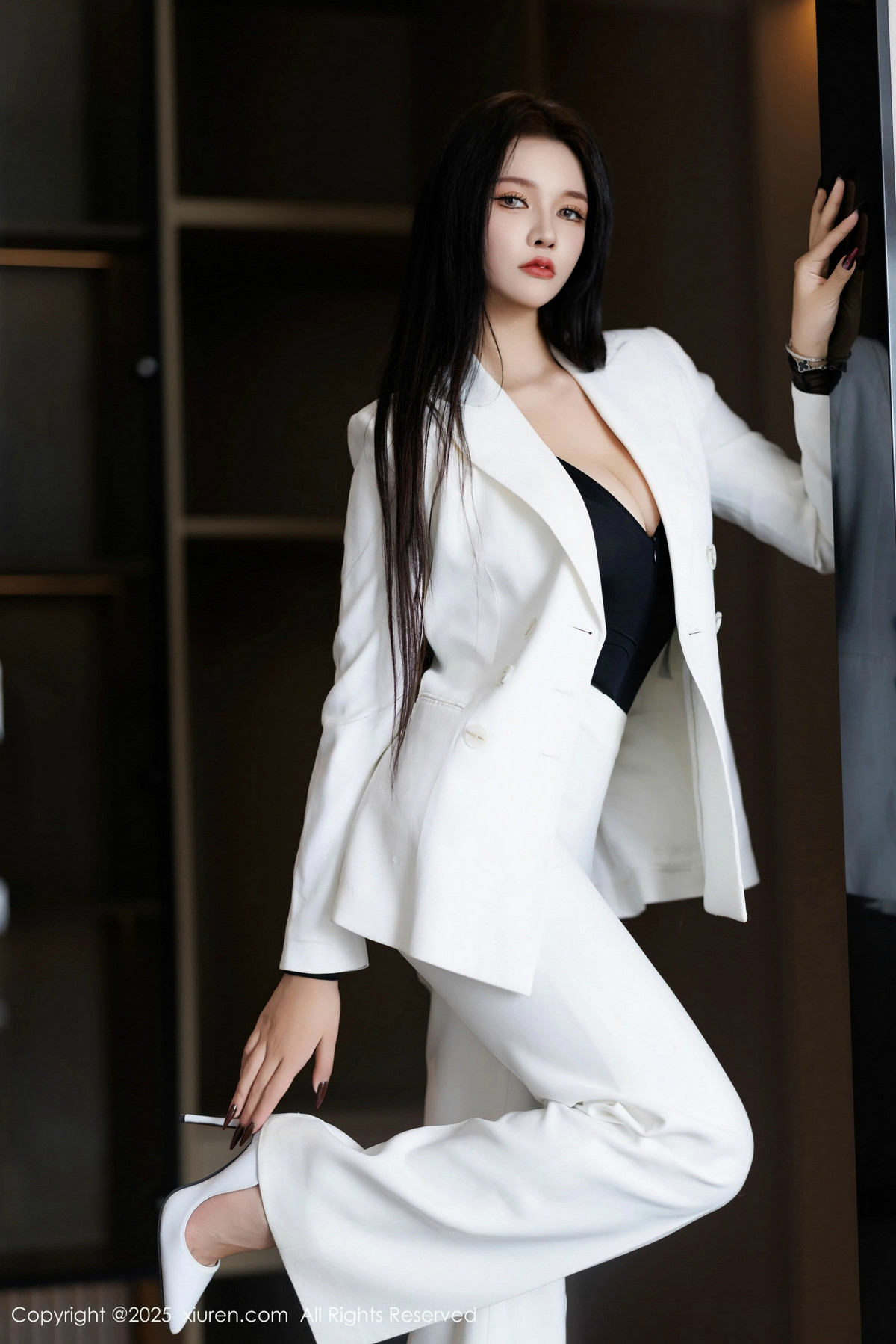 [XiuRen秀人网]第9755期娜比写真