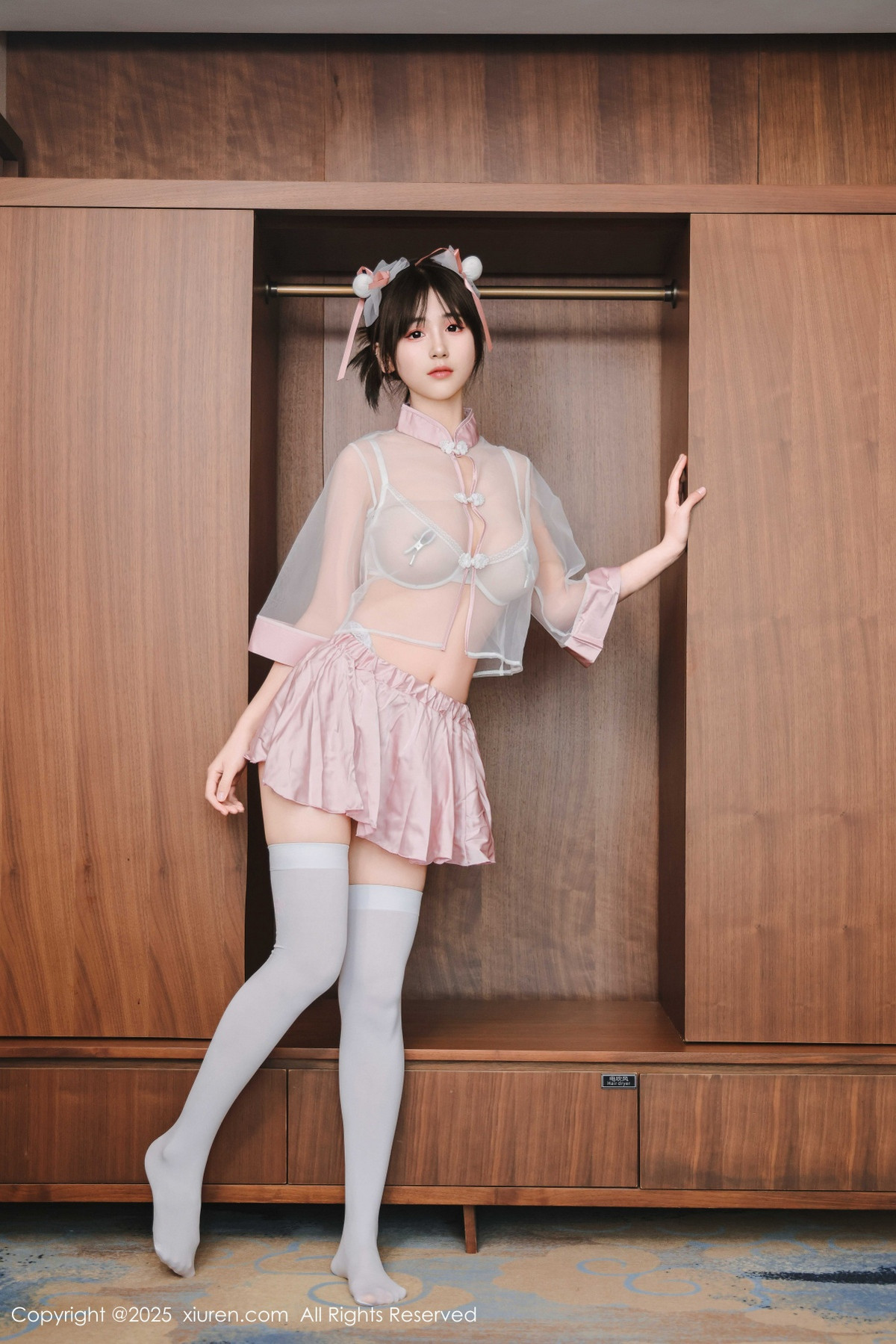 [XiuRen秀人网]第9763期奶芙乔乔写真