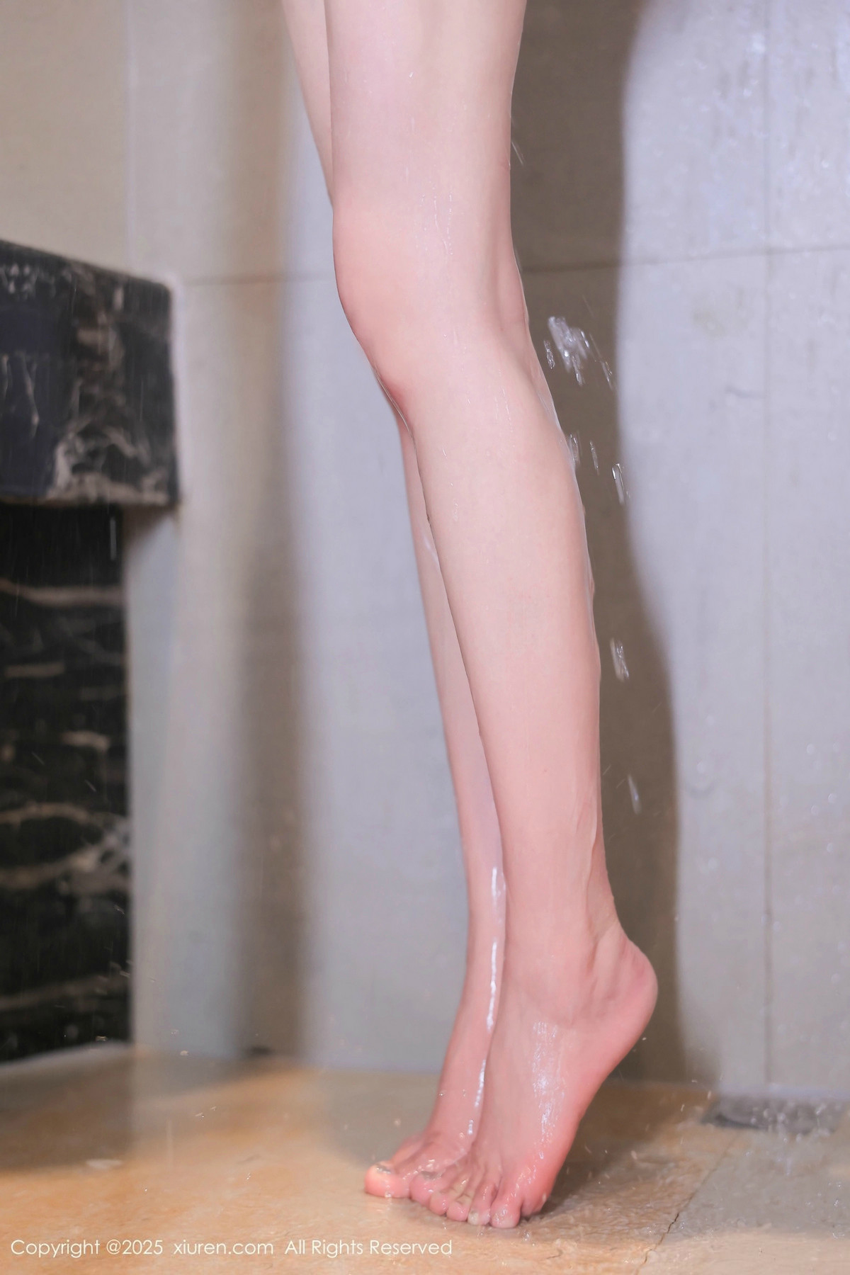 [XiuRen秀人网]第9766期爱酱里写真