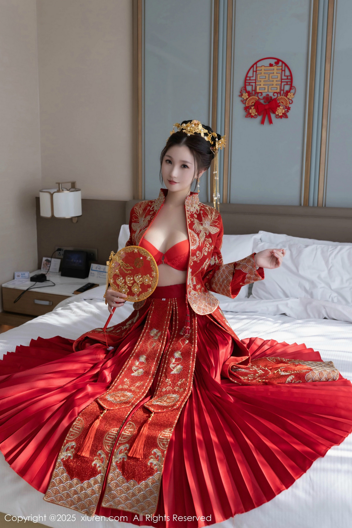 [XiuRen秀人网]第9811期杏子写真