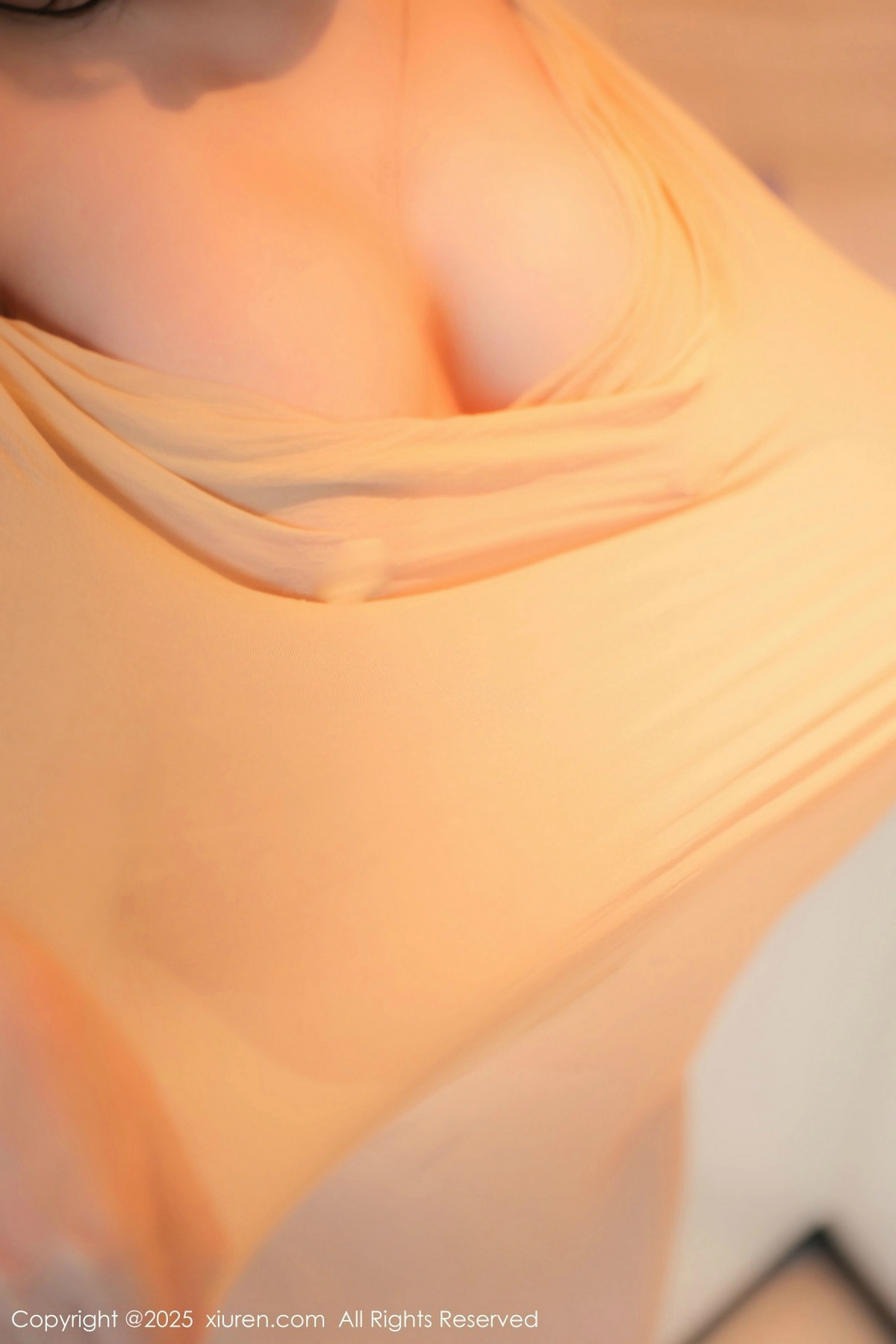 [XiuRen秀人网]第9825期余安安写真
