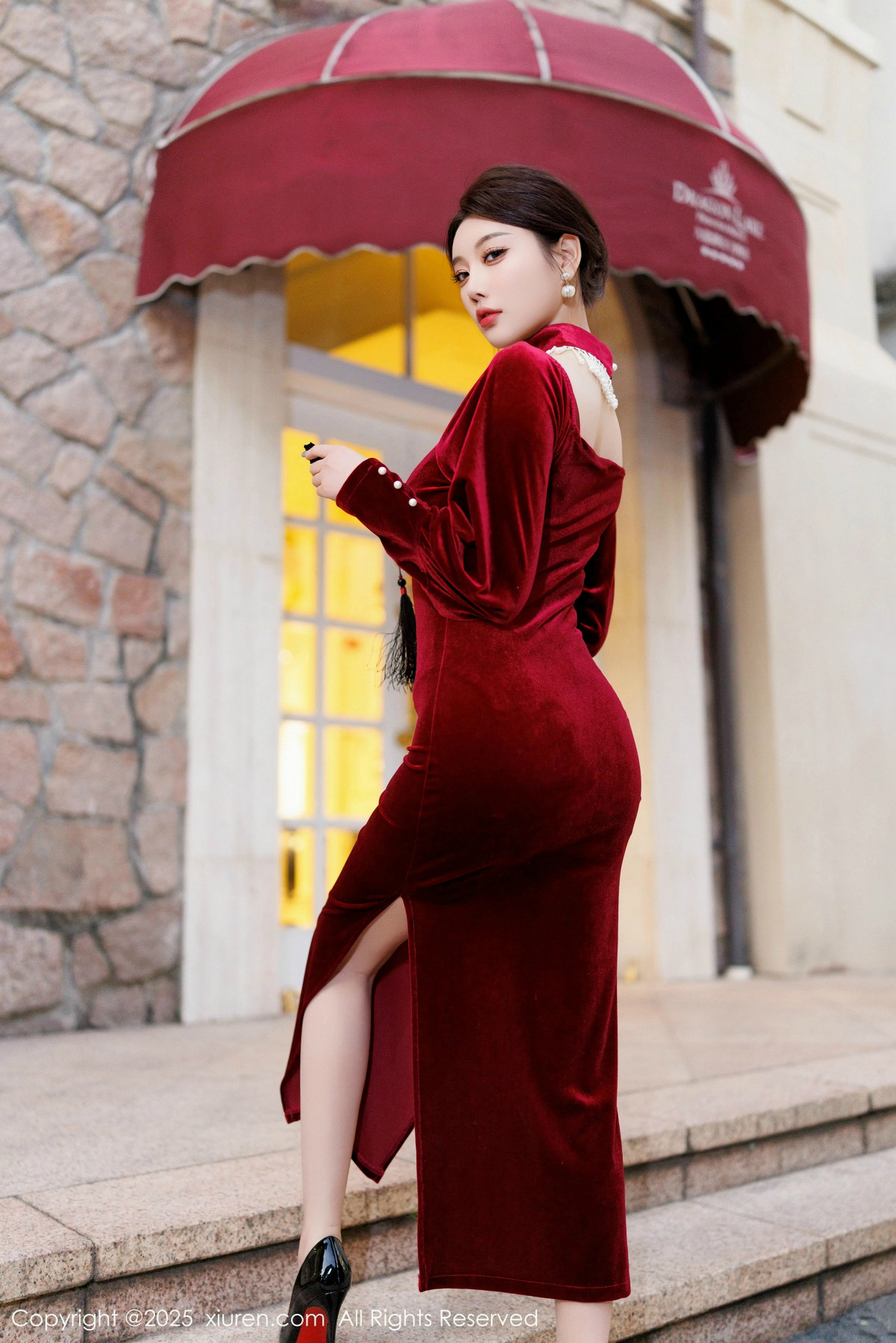 [XiuRen秀人网]第9831期杨晨晨写真
