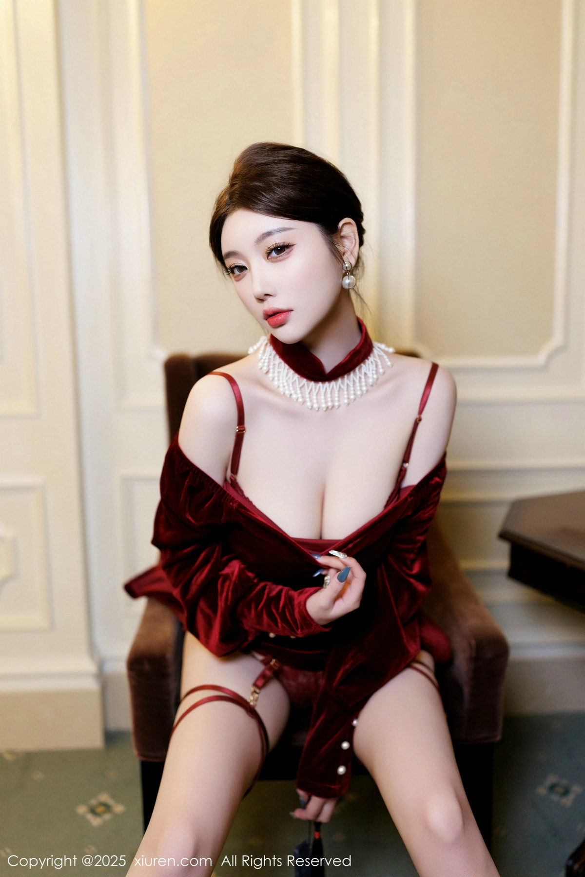 [XiuRen秀人网]第9831期杨晨晨写真