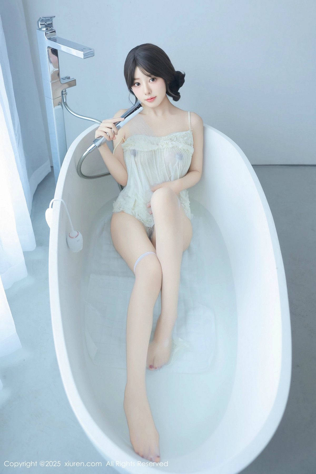 [XiuRen秀人网]第9851期桃妖夭写真
