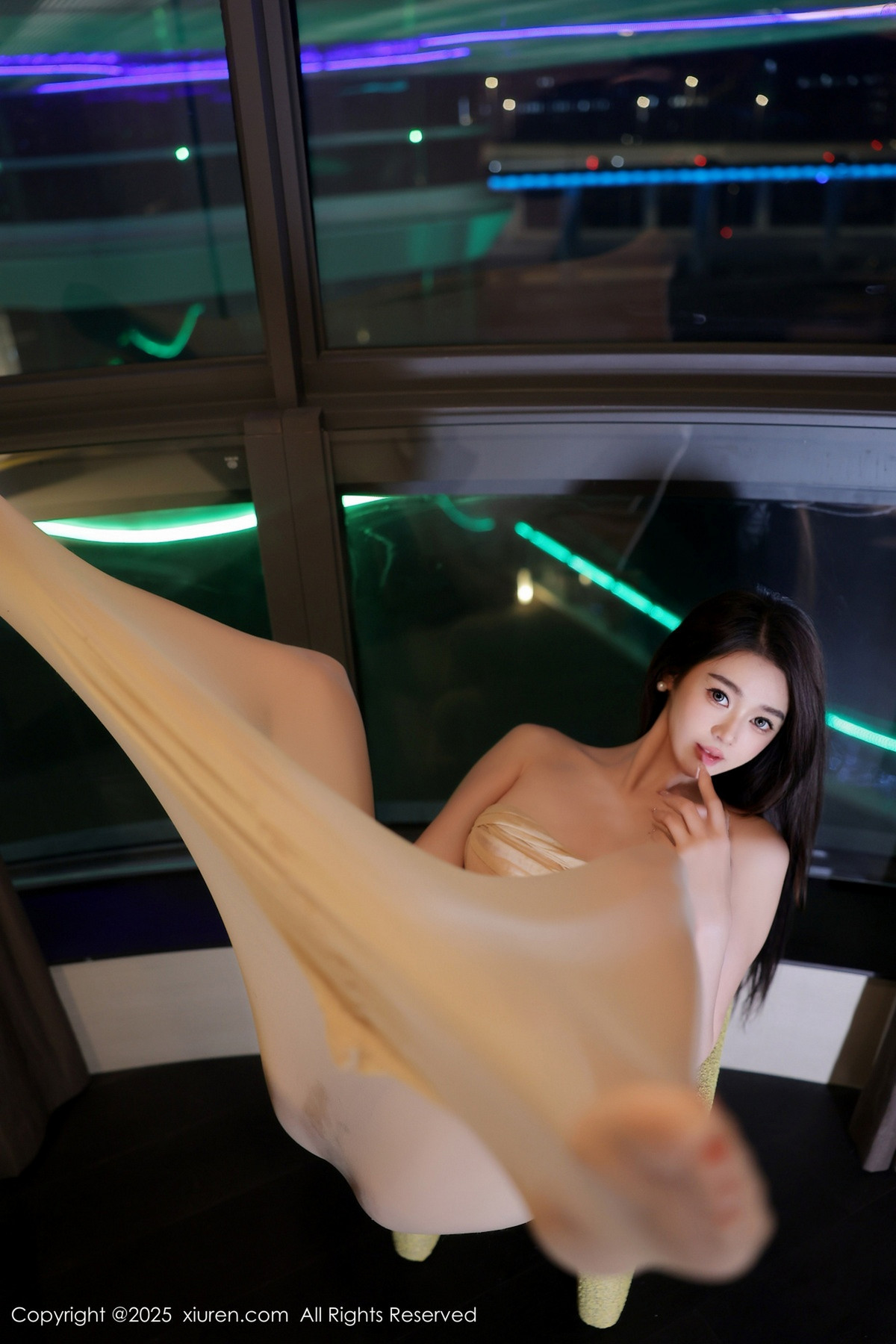 [XiuRen秀人网]第9860期Candy糖糖写真