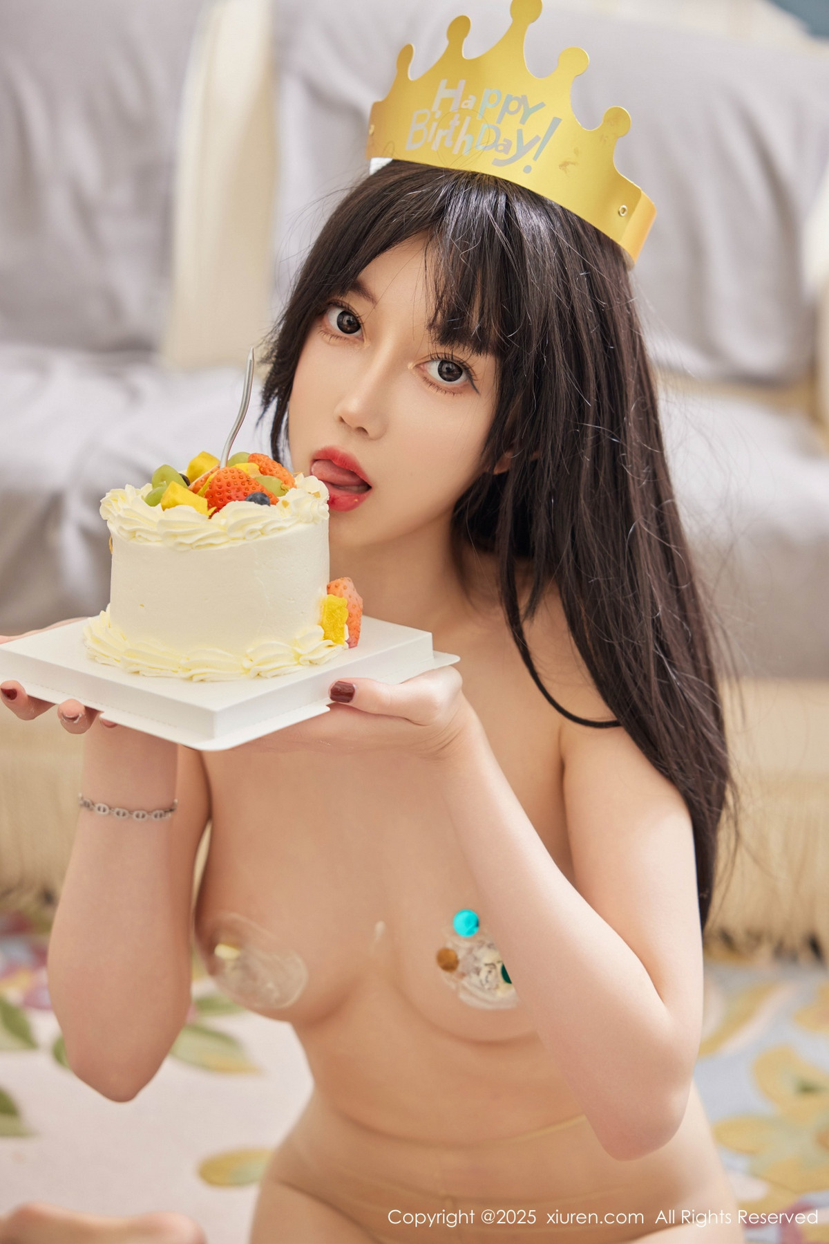 [XiuRen秀人网]第9864期玥儿玥写真