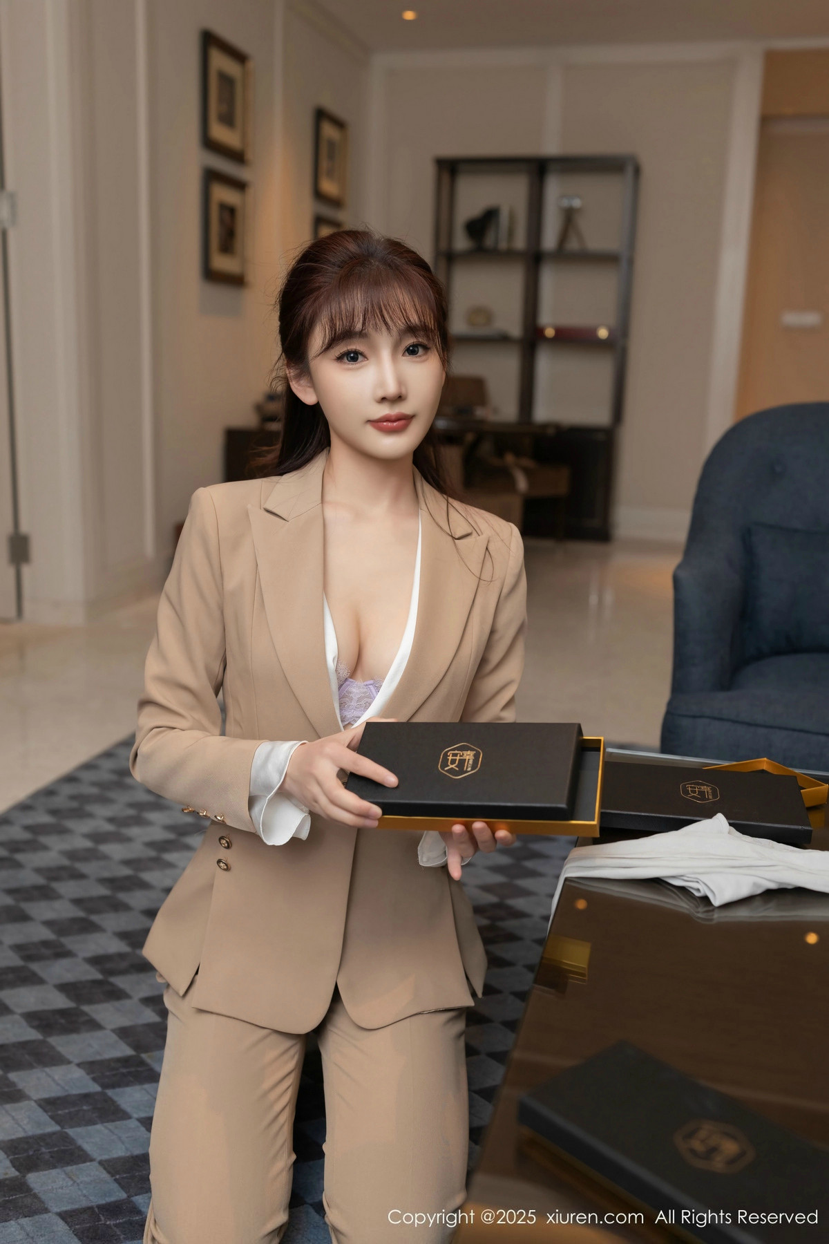 [XiuRen秀人网]第9881期陆萱萱写真