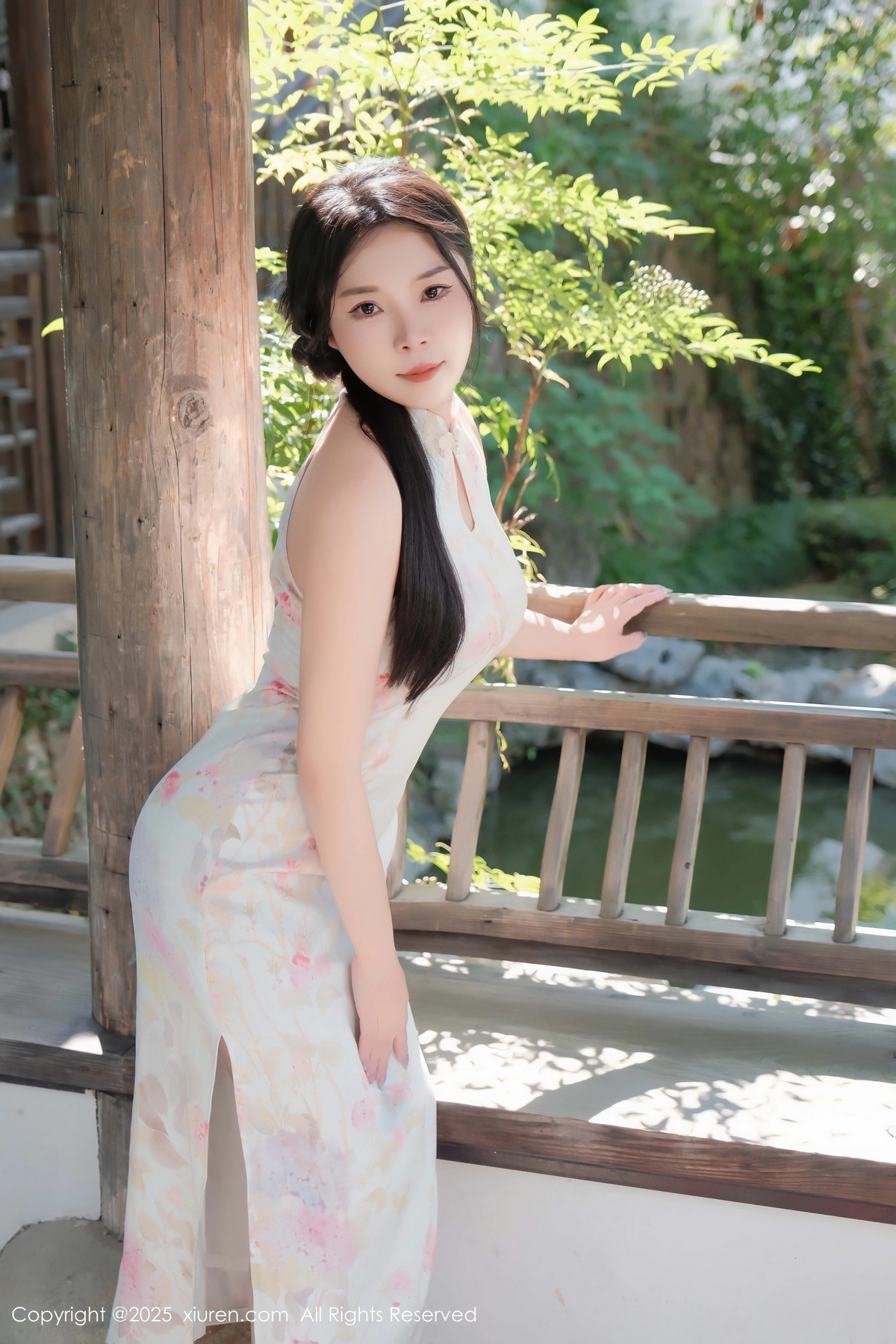 [XiuRen秀人网]第9893期麦田写真