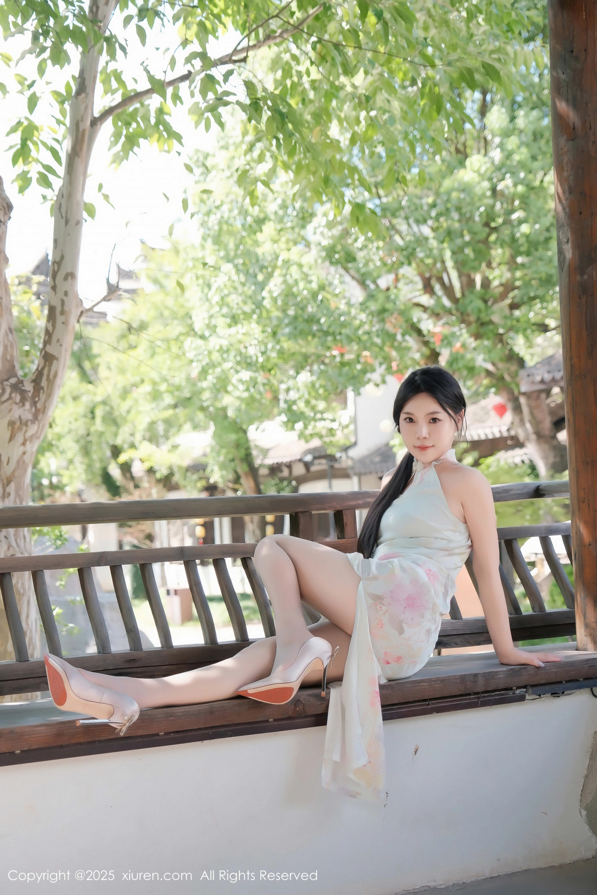[XiuRen秀人网]第9893期麦田写真