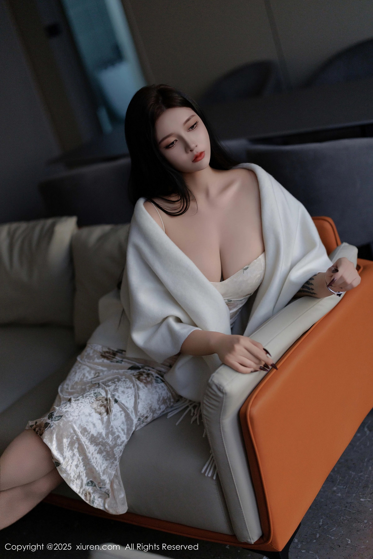 [XiuRen秀人网]第9899期娜比写真