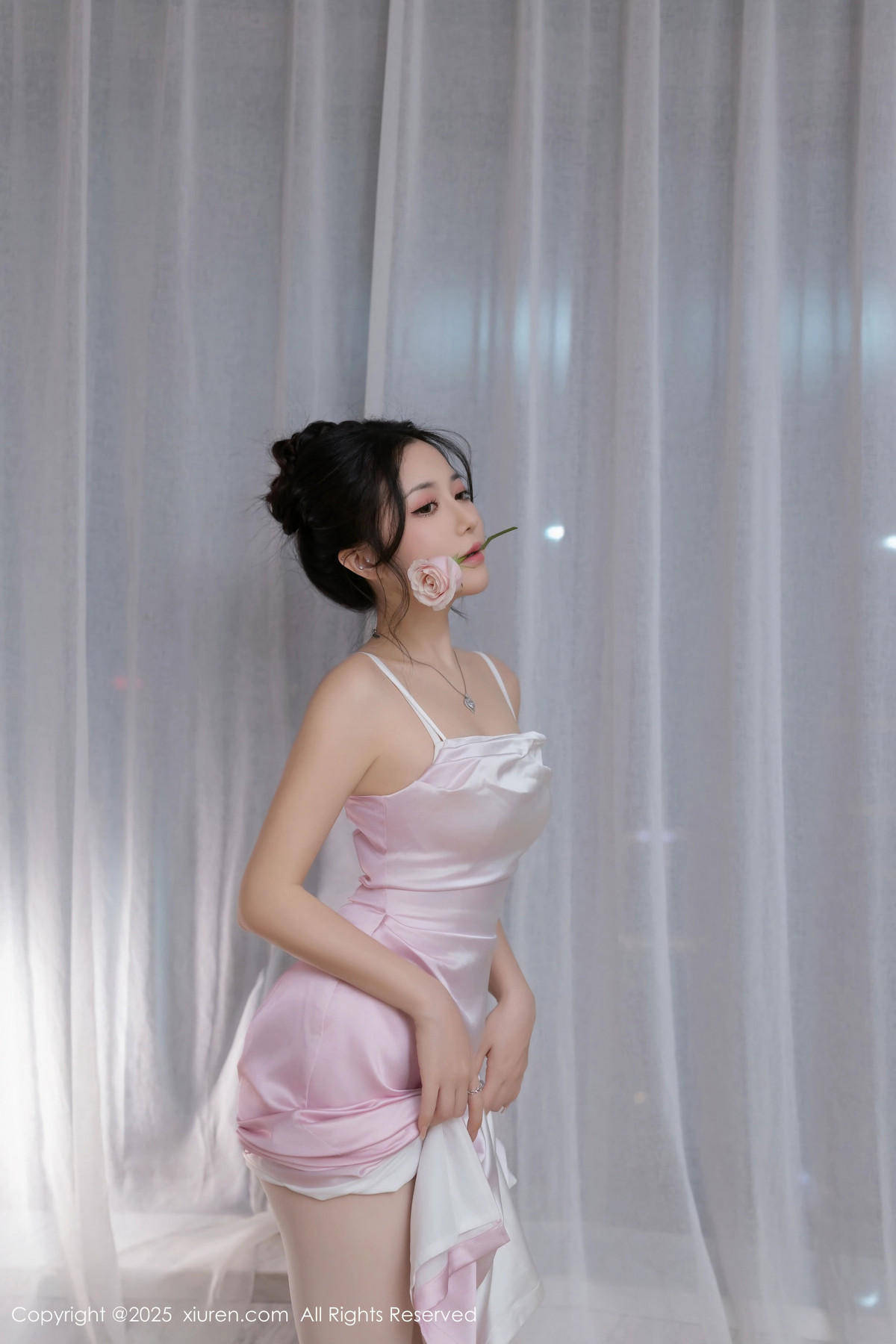 [XiuRen秀人网]第9907期鱼子酱写真