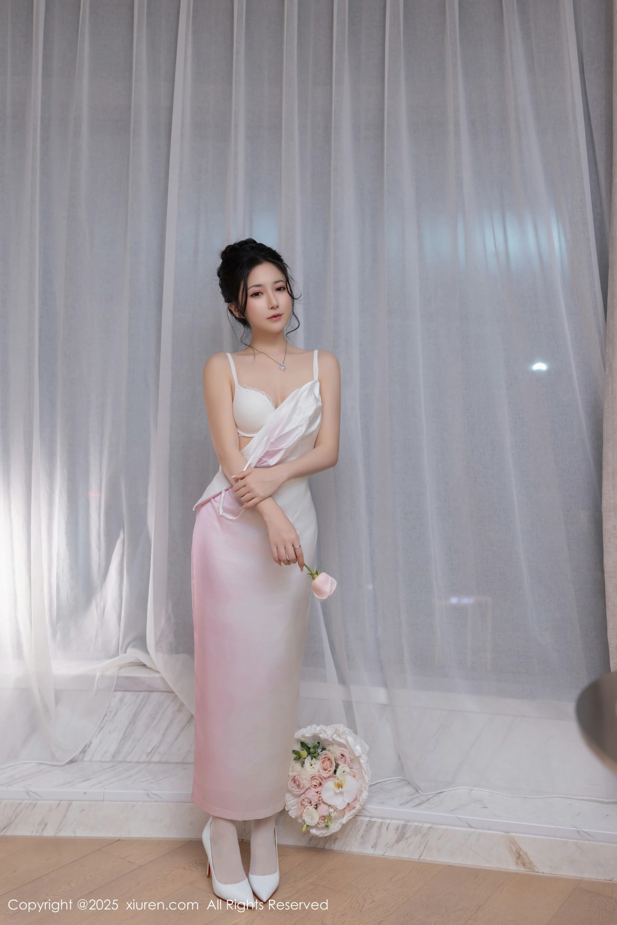 [XiuRen秀人网]第9907期鱼子酱写真