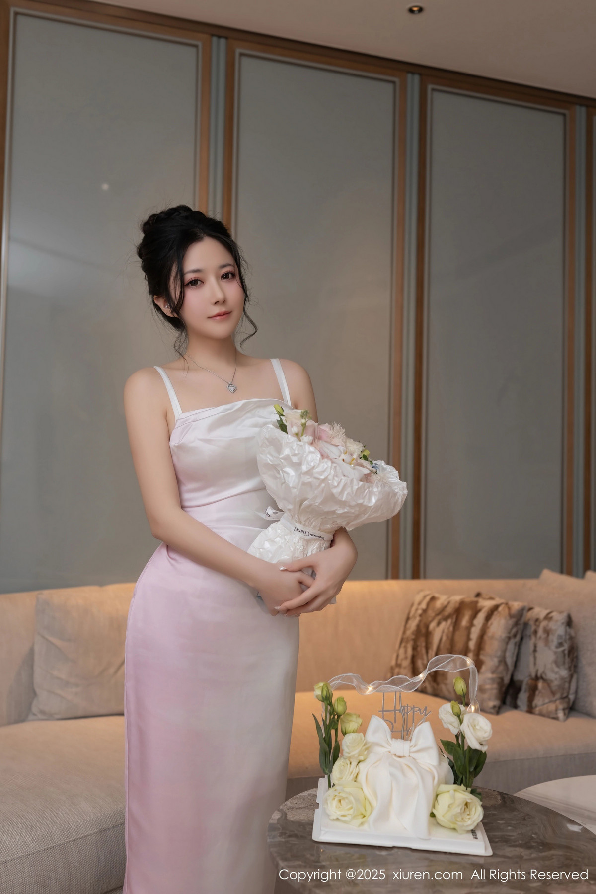 [XiuRen秀人网]第9907期鱼子酱写真