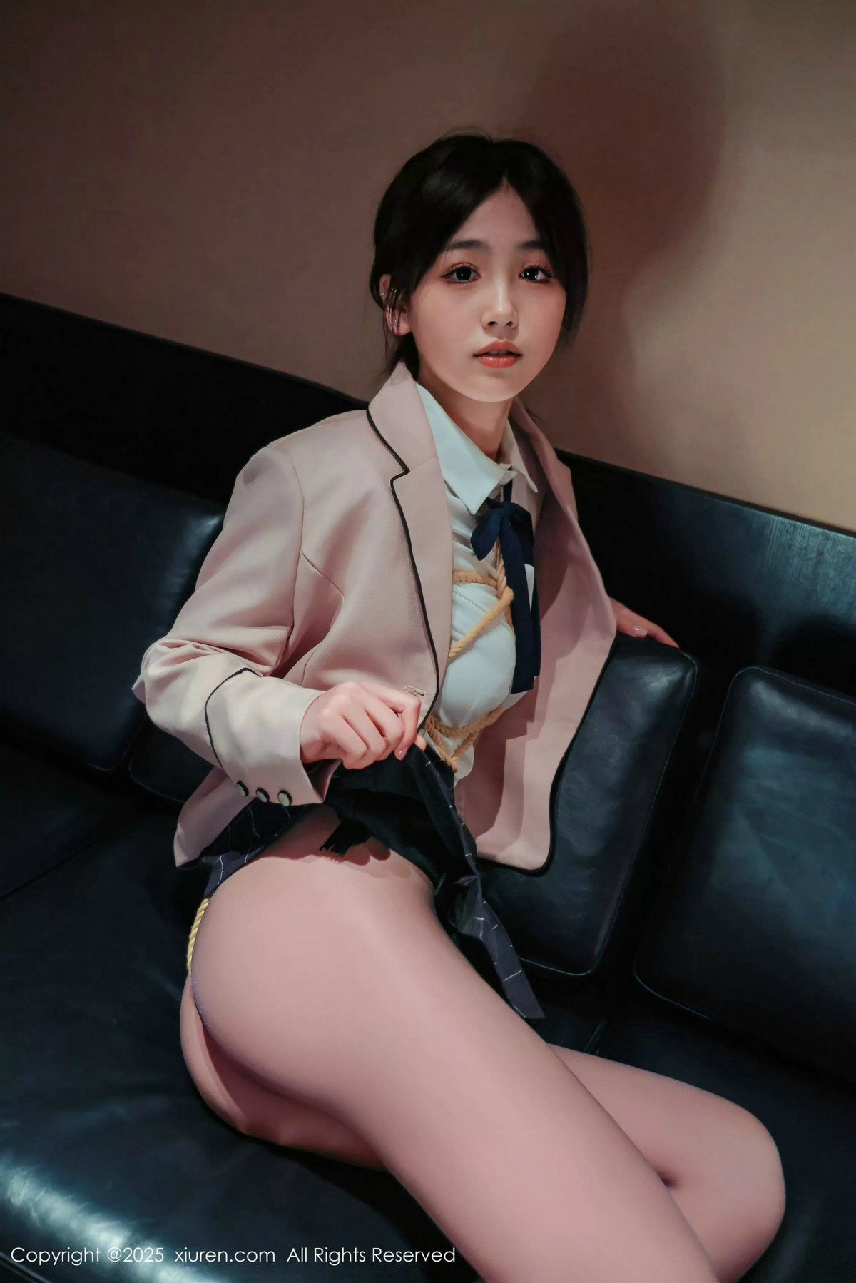 [XiuRen秀人网]第9949期奶芙乔乔写真