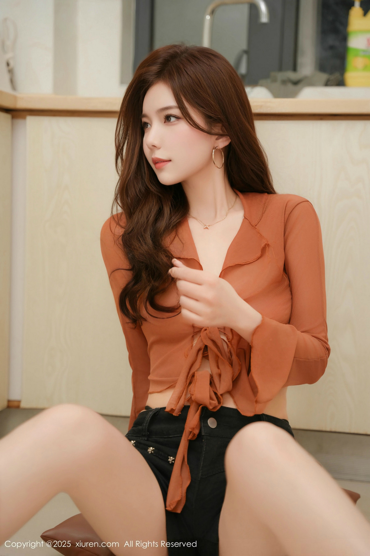 [XiuRen秀人网]第9956期拍黄瓜写真