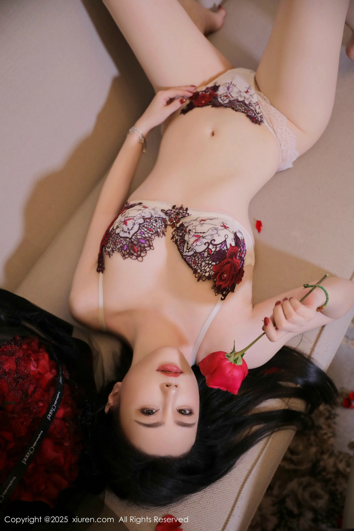 [XiuRen秀人网]第9963期乔娜娜写真