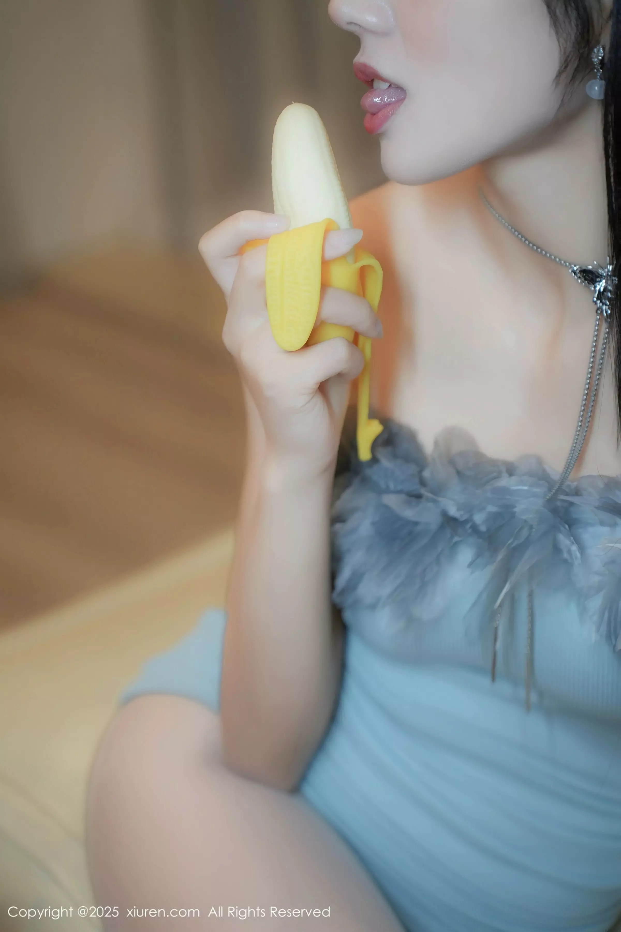 [XiuRen秀人网]第10008期美少女写真