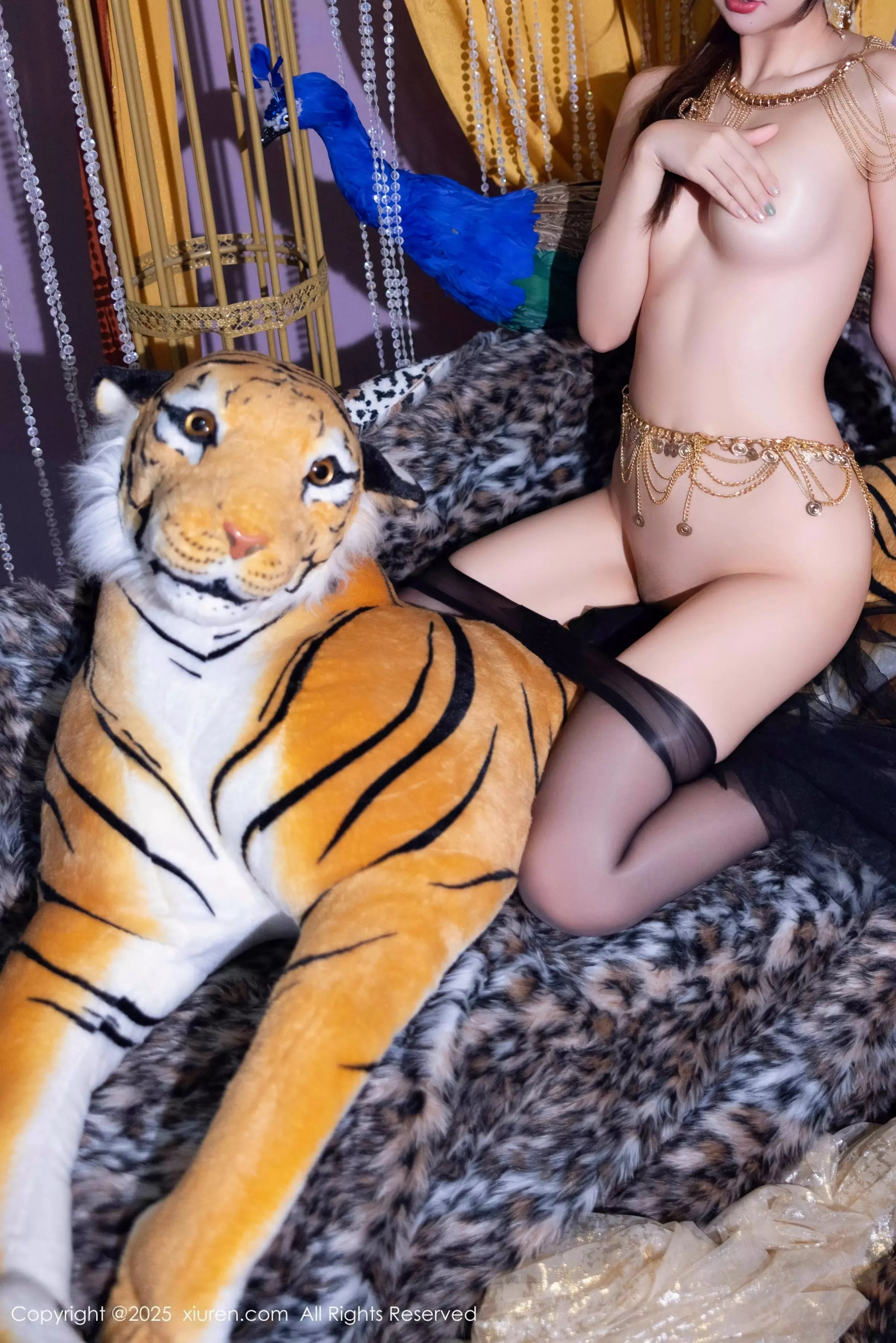 [XiuRen秀人网]第10018期绮里嘉写真
