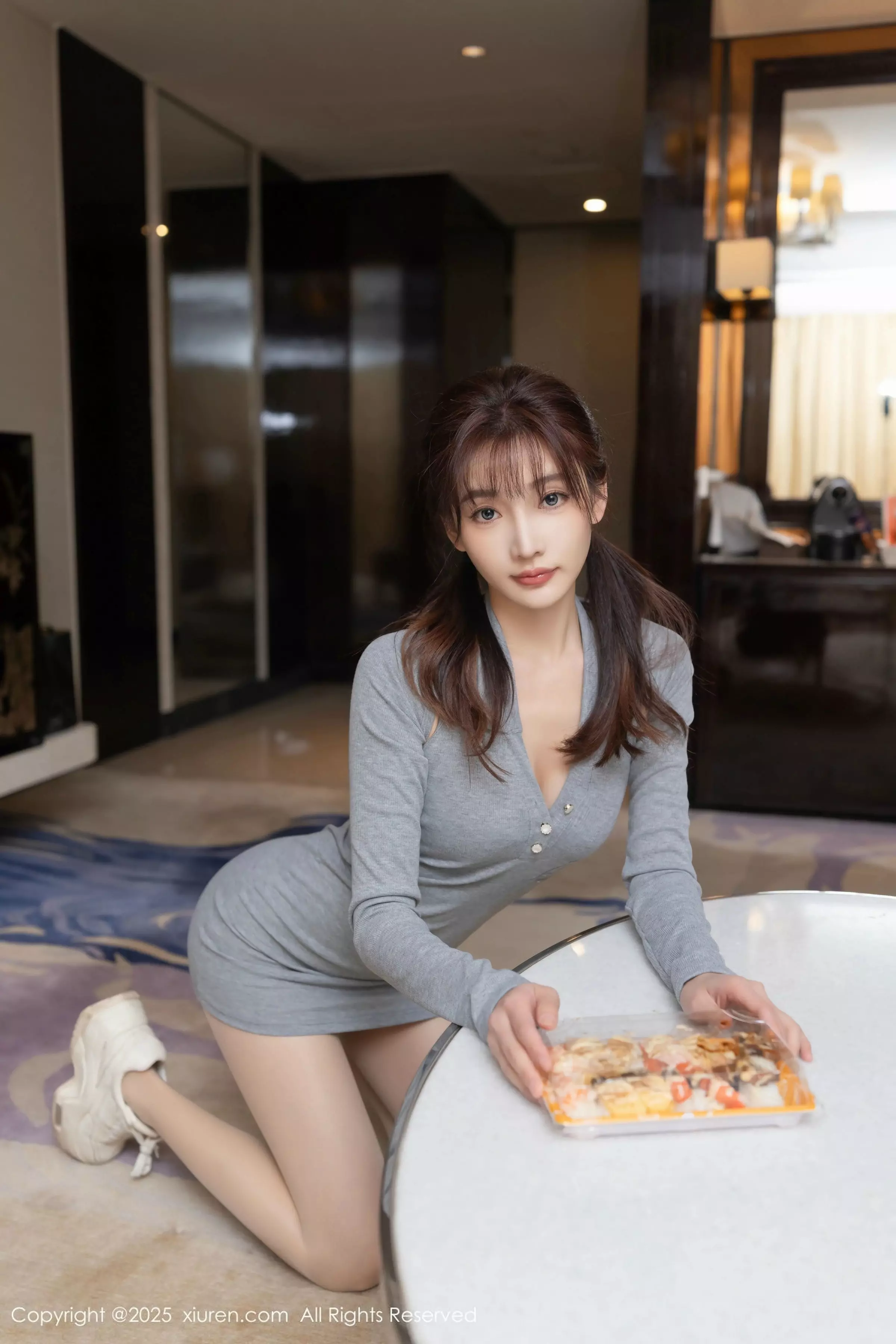 [XiuRen秀人网]第10049期陆萱萱写真