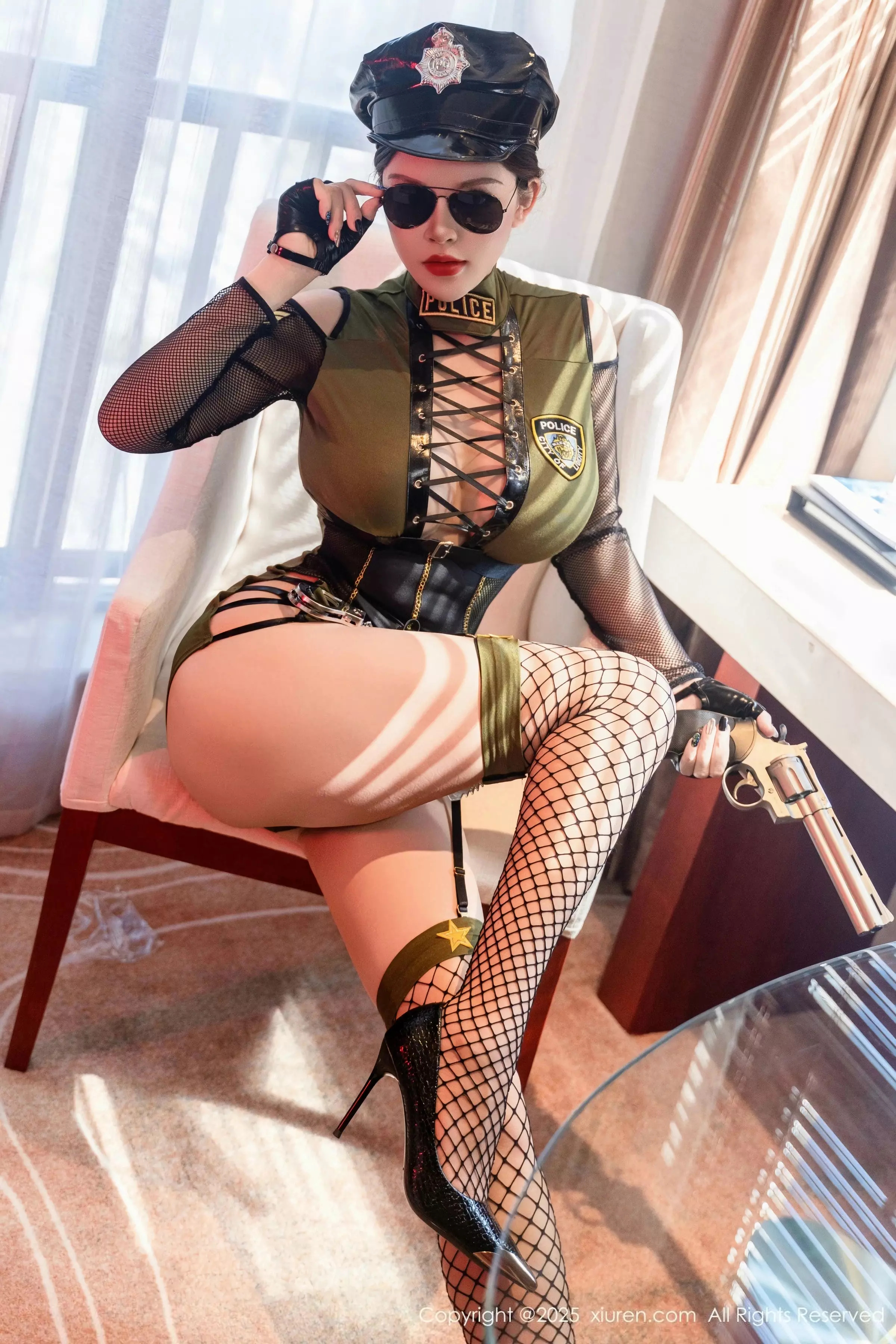 [XiuRen秀人网]第10064期伊丽莎有点白写真
