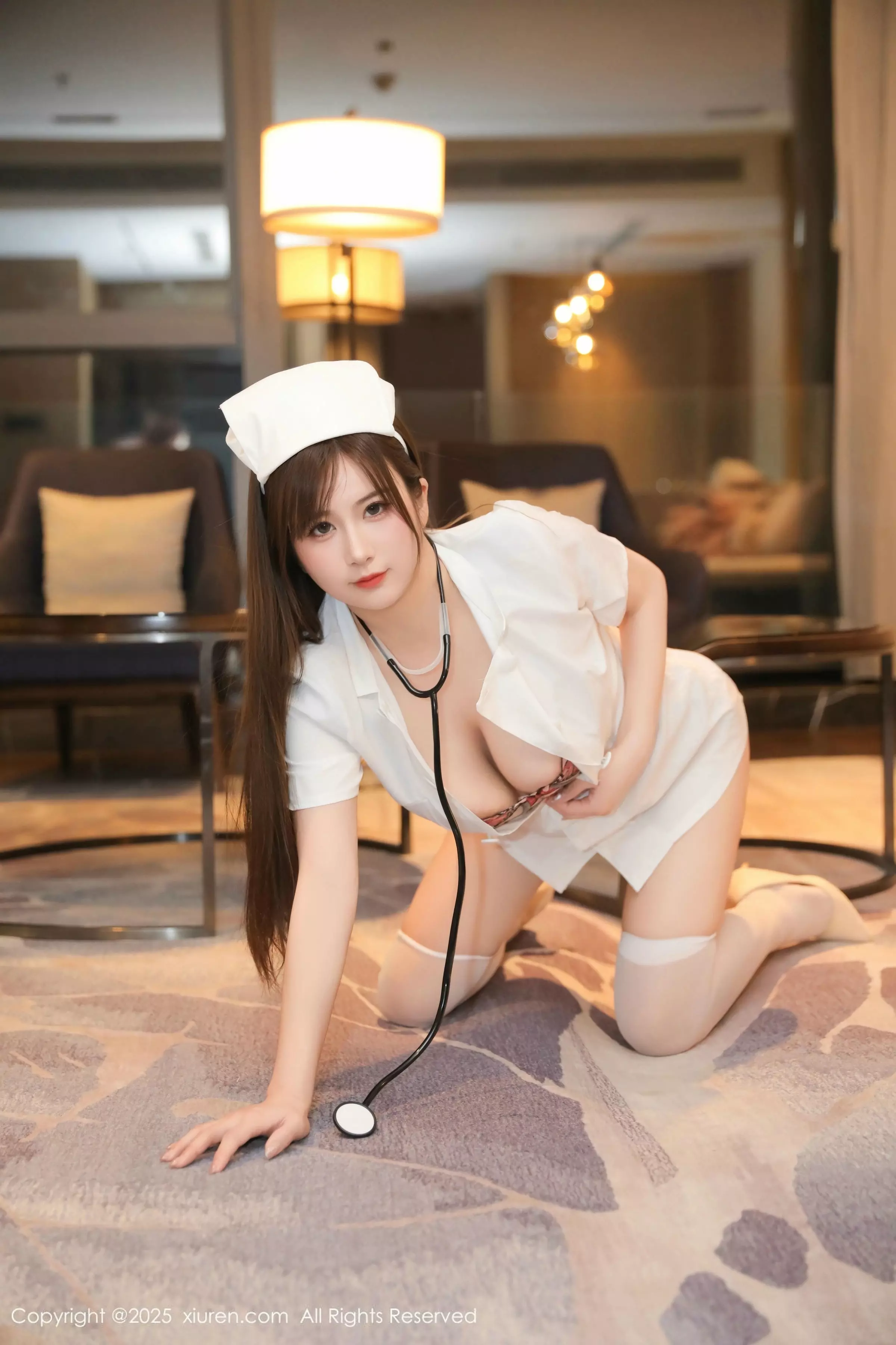[XiuRen秀人网]第10089期小肉肉咪写真