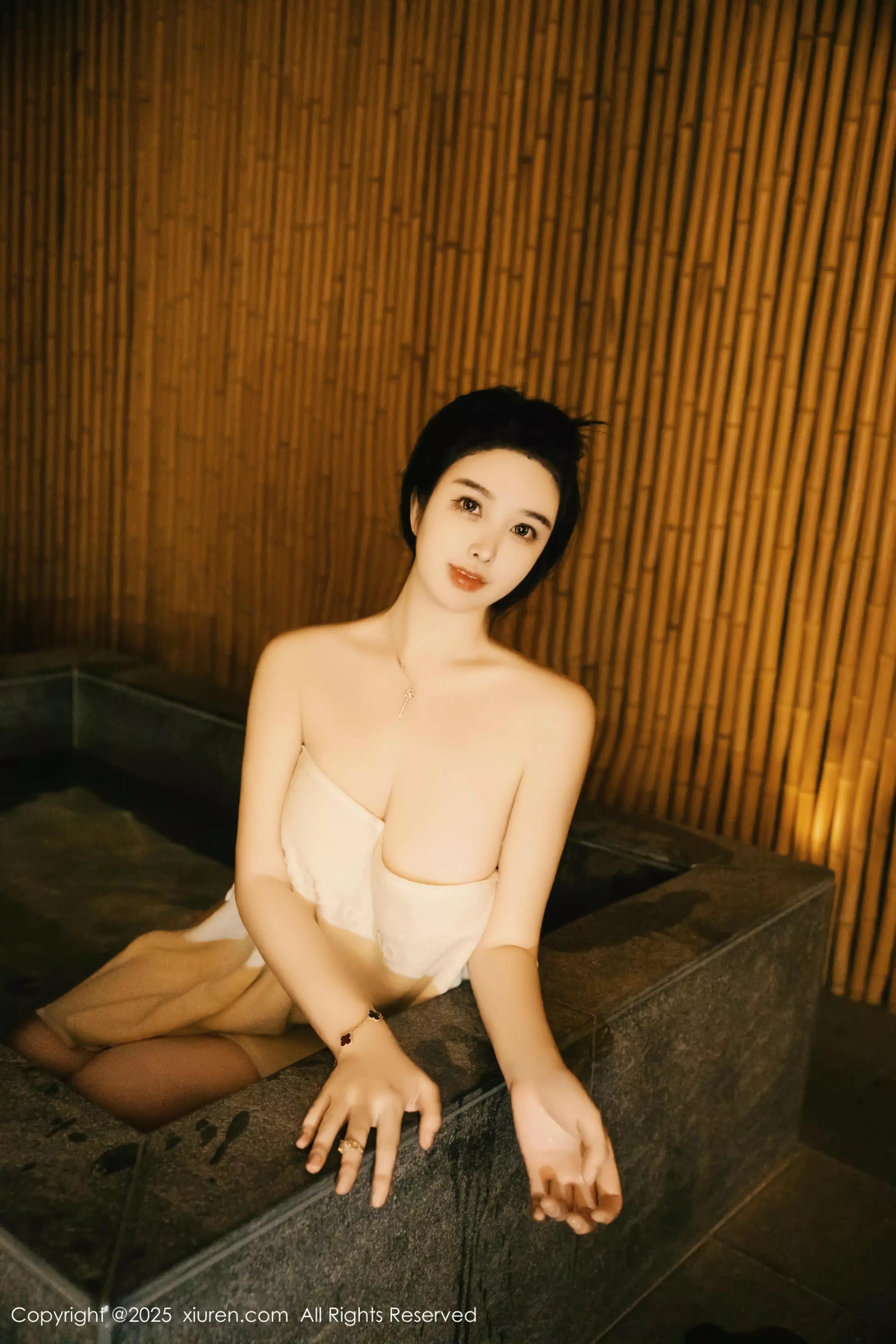 [XiuRen秀人网]第10091期林若凡写真