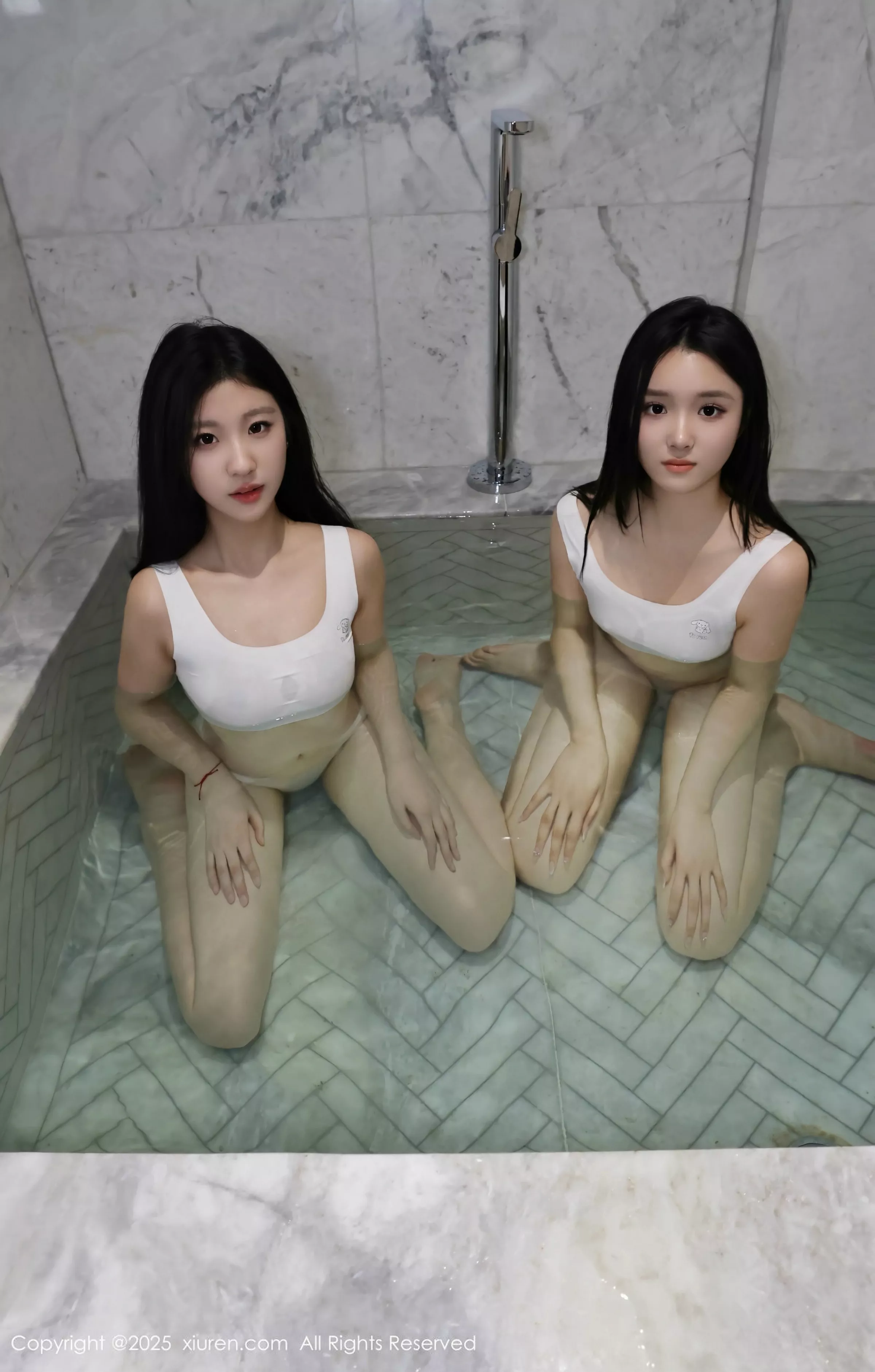 [XiuRen秀人网]第10288期小芭乐写真